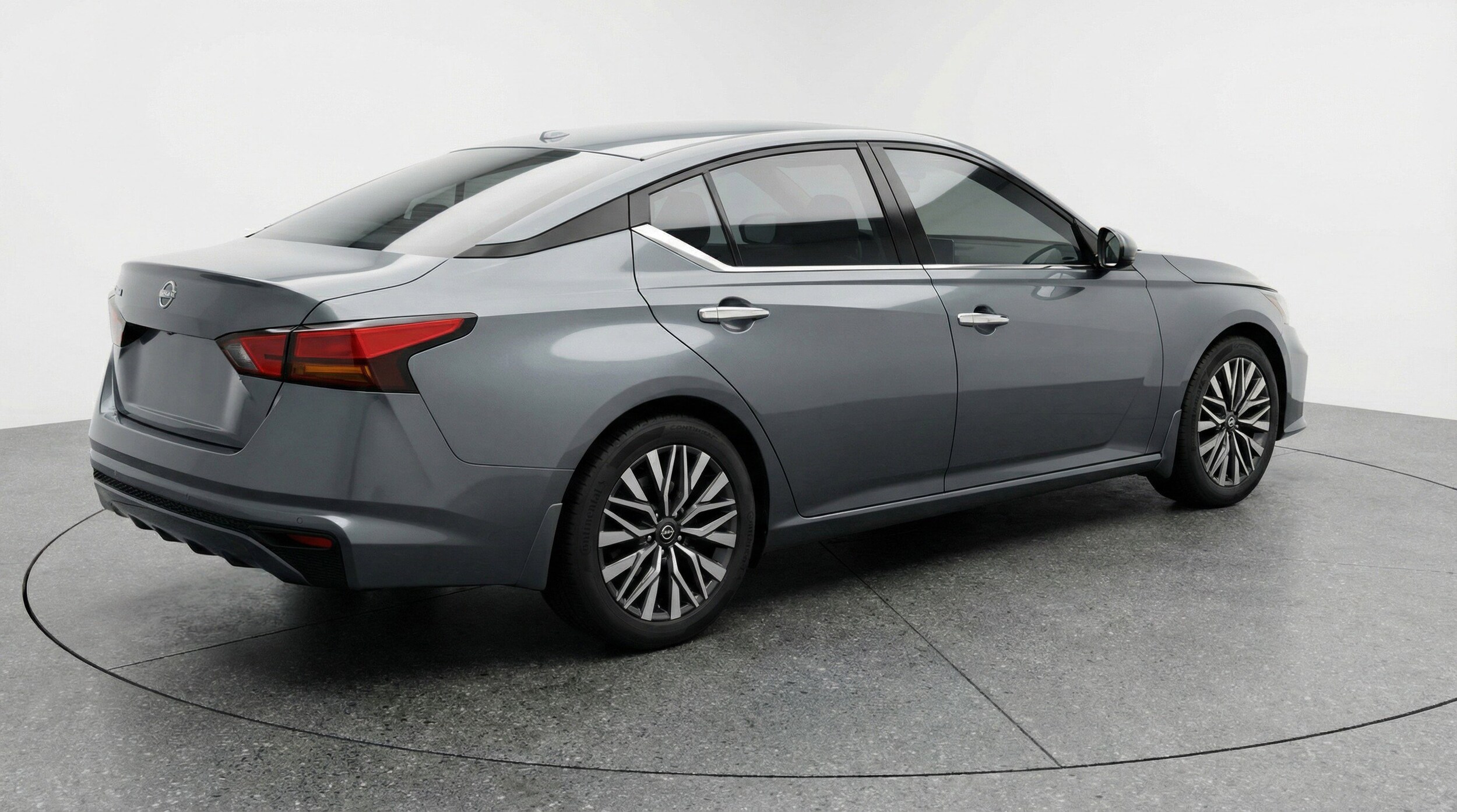 Thumbnail: 2025 Nissan Altima - 9