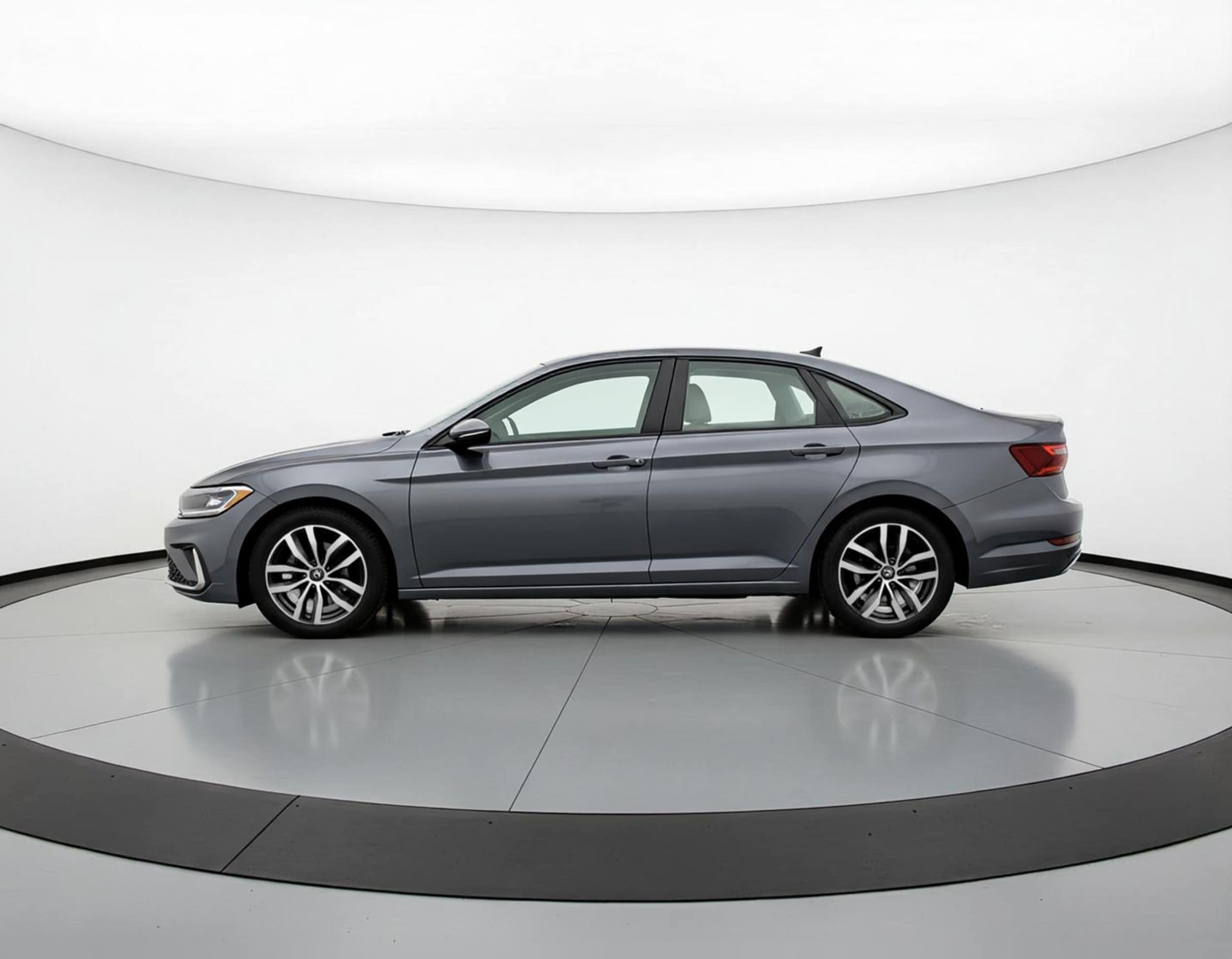 Thumbnail: 2025 Volkswagen Jetta - 4