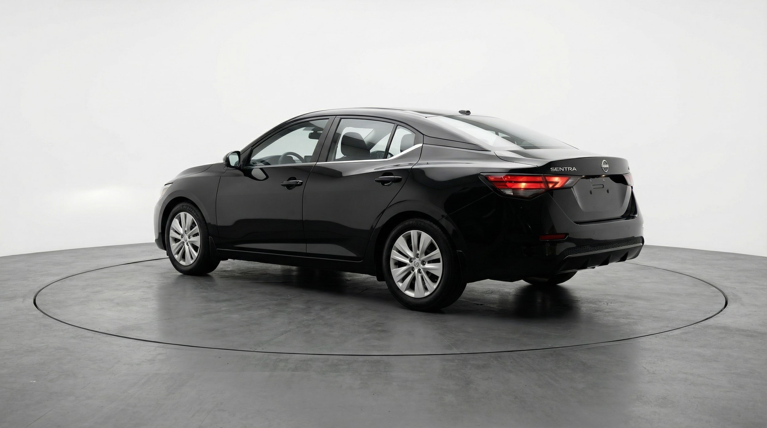 Thumbnail: 2025 Nissan Sentra - 5