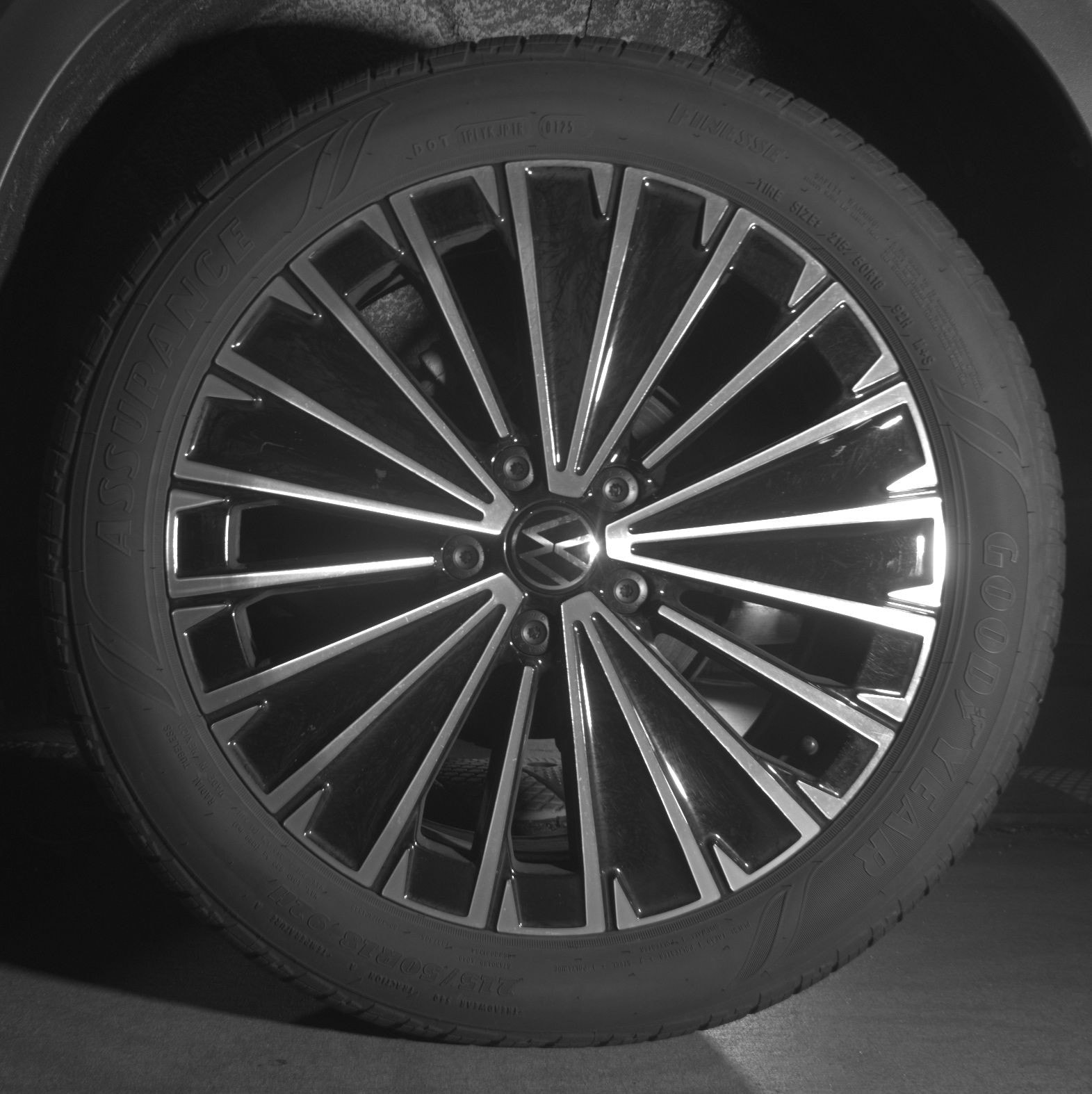 Thumbnail: 2025 Volkswagen Taos - 11