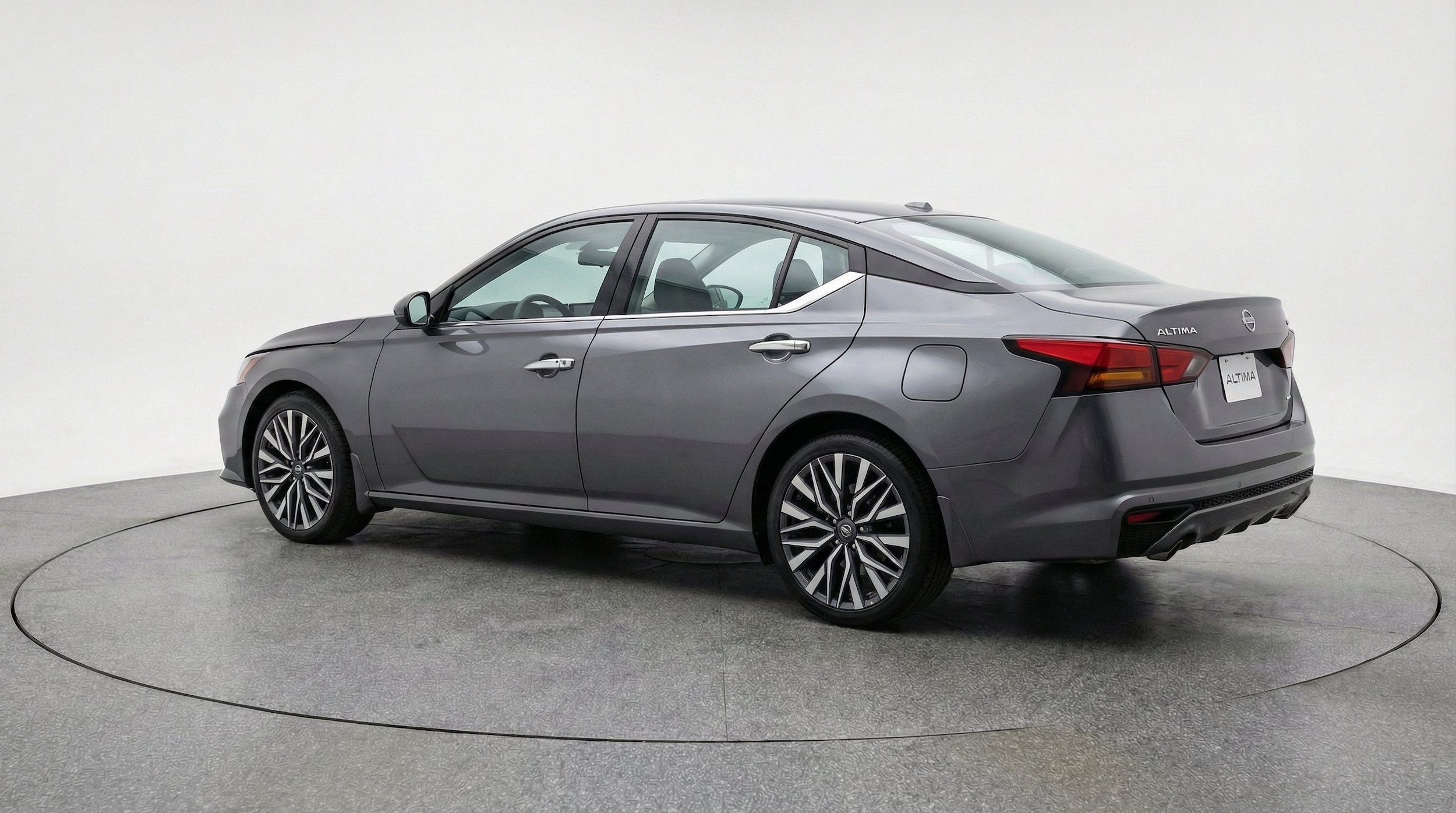 Thumbnail: 2025 Nissan Altima - 6