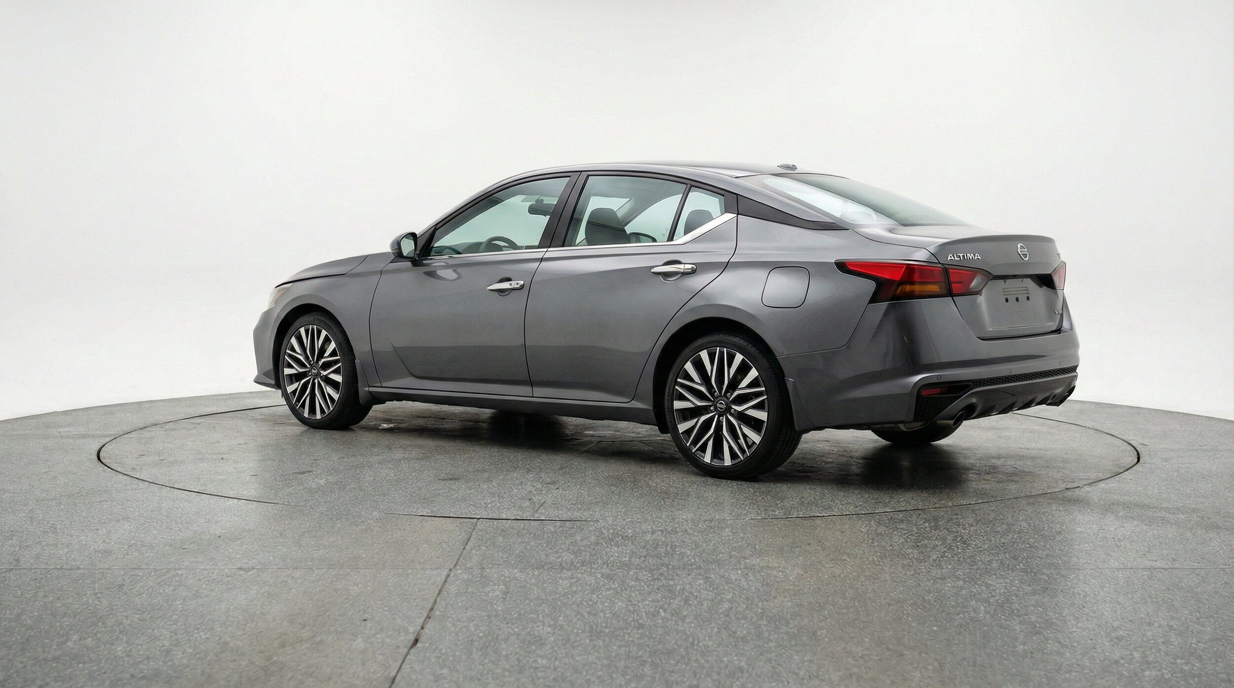 Thumbnail: 2025 Nissan Altima - 6