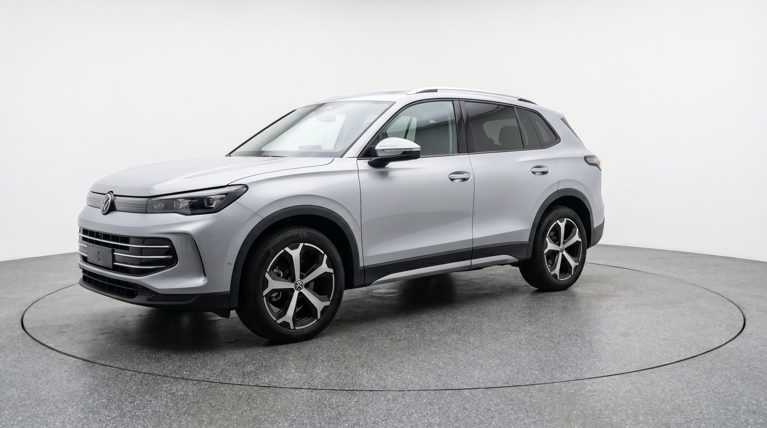Thumbnail: 2026 Volkswagen Tiguan - 3
