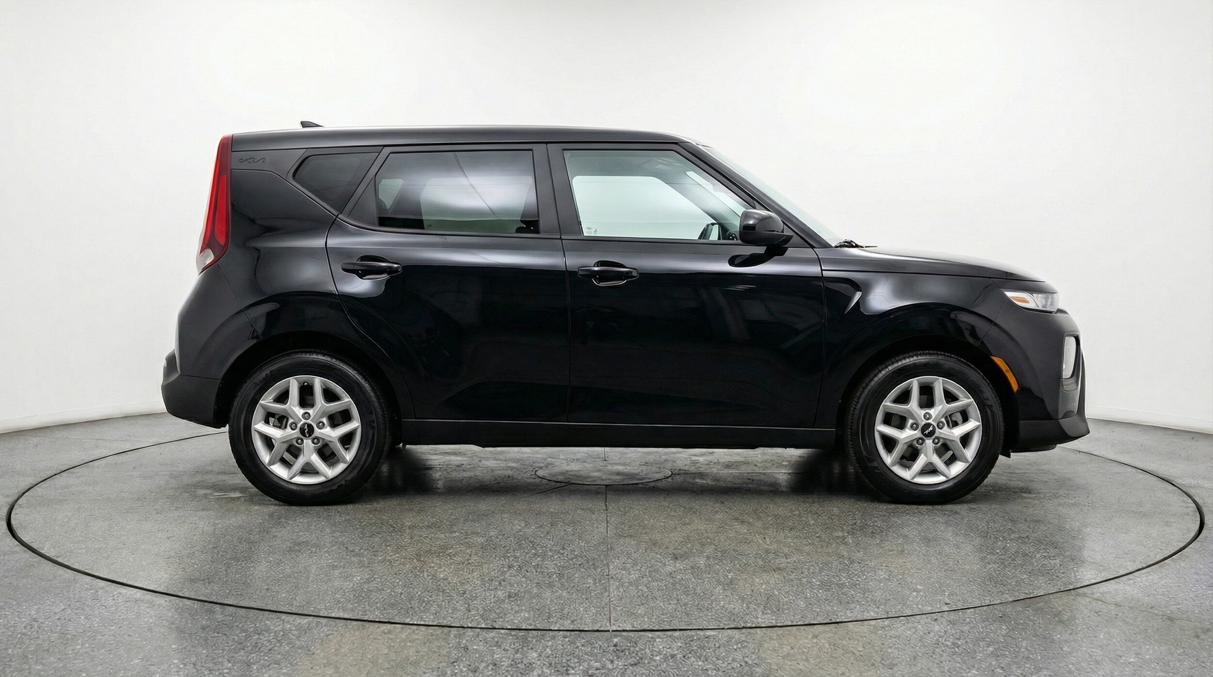 Thumbnail: 2025 Kia Soul - 8