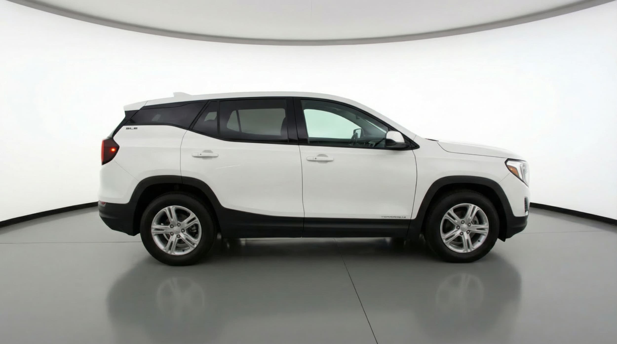 Thumbnail: 2024 GMC Terrain - 8