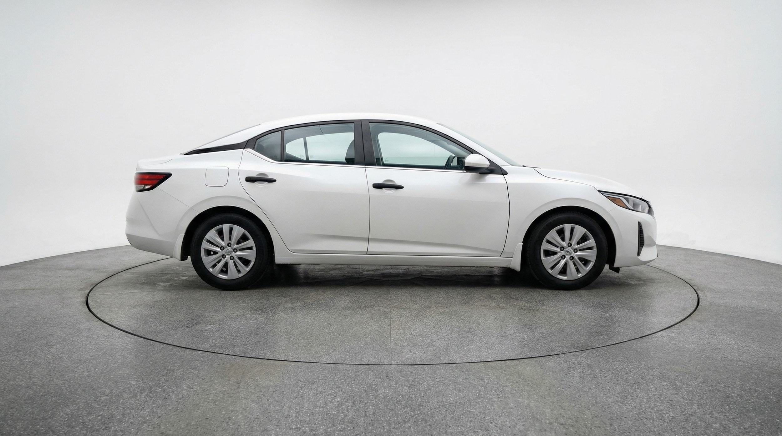 Thumbnail: 2025 Nissan Sentra - 8