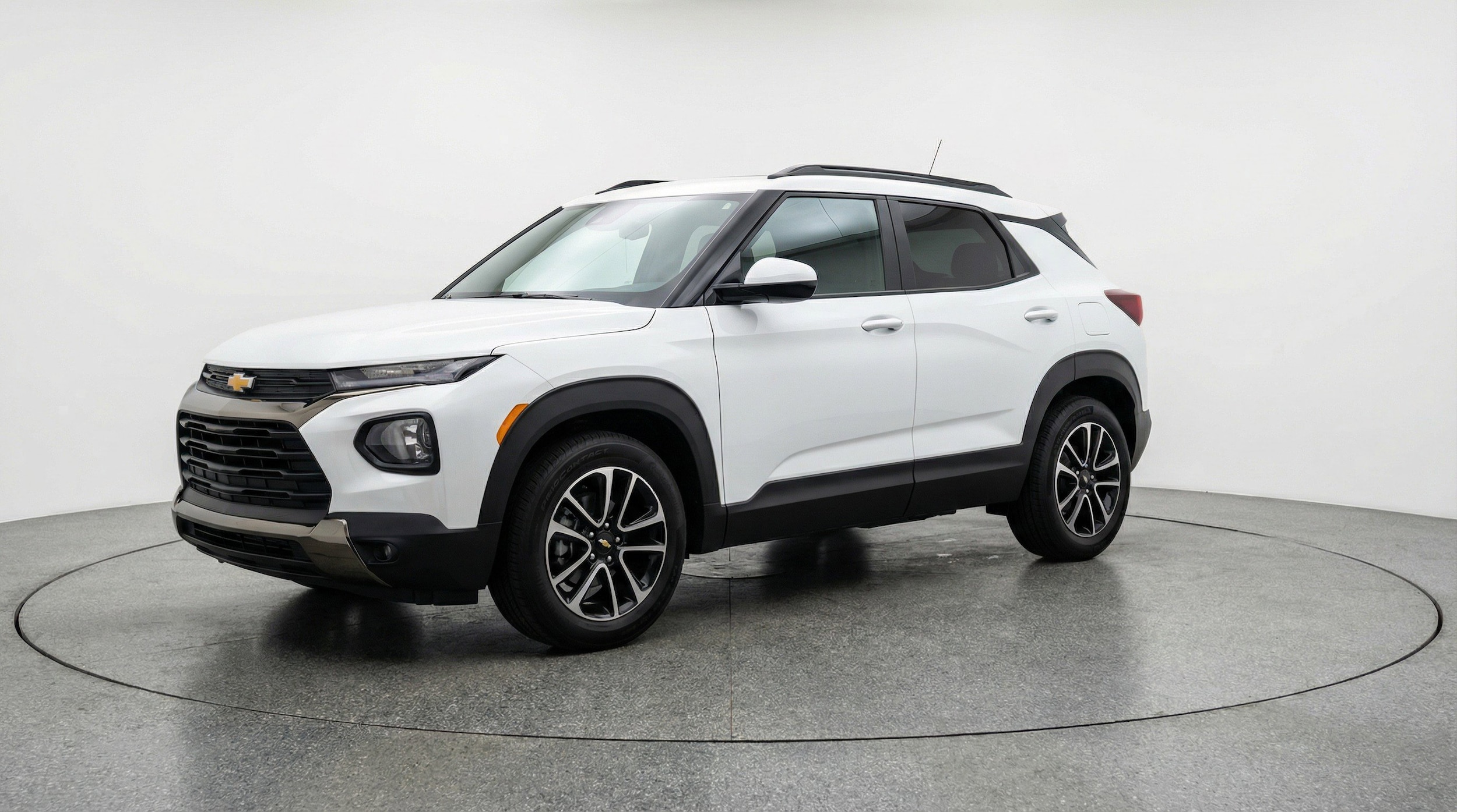 Thumbnail: 2025 Chevrolet TrailBlazer - 3