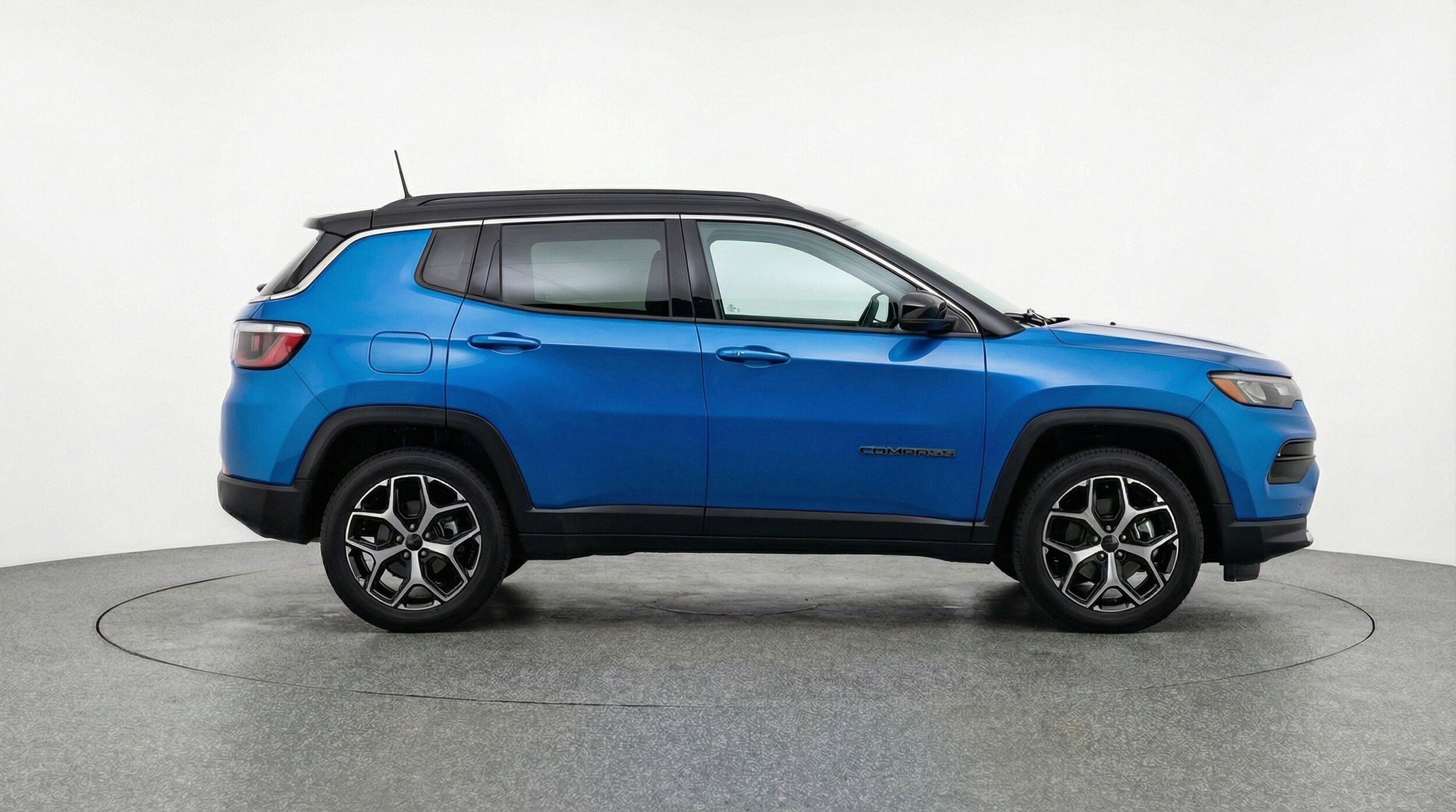 Thumbnail: 2025 Jeep Compass - 11