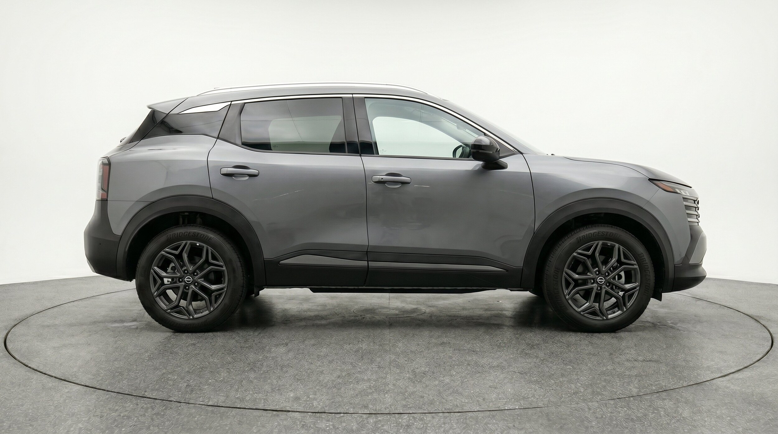 Thumbnail: 2026 Nissan Kicks - 10