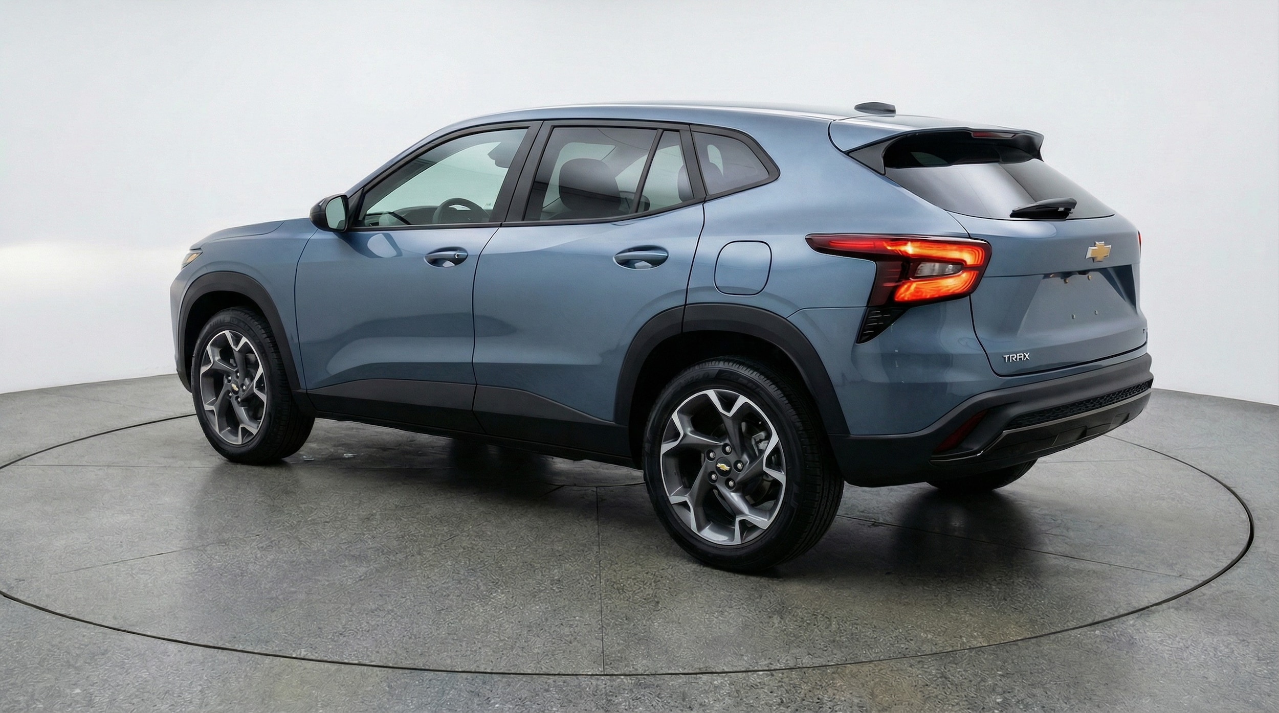 Thumbnail: 2025 Chevrolet Trax - 5