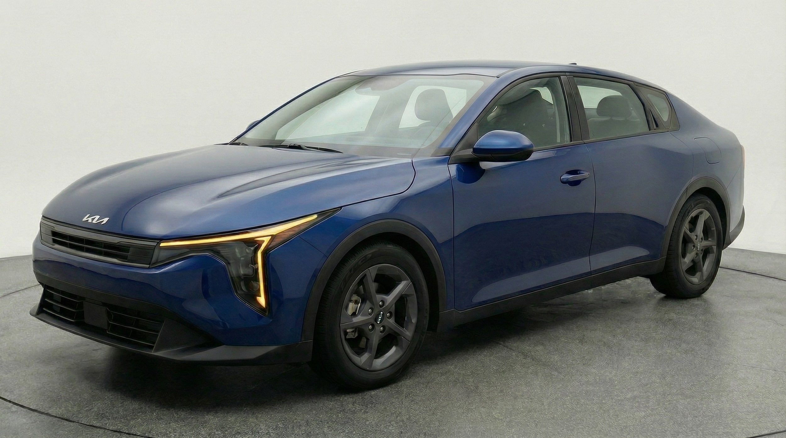 Thumbnail: 2025 Kia K4 - 3