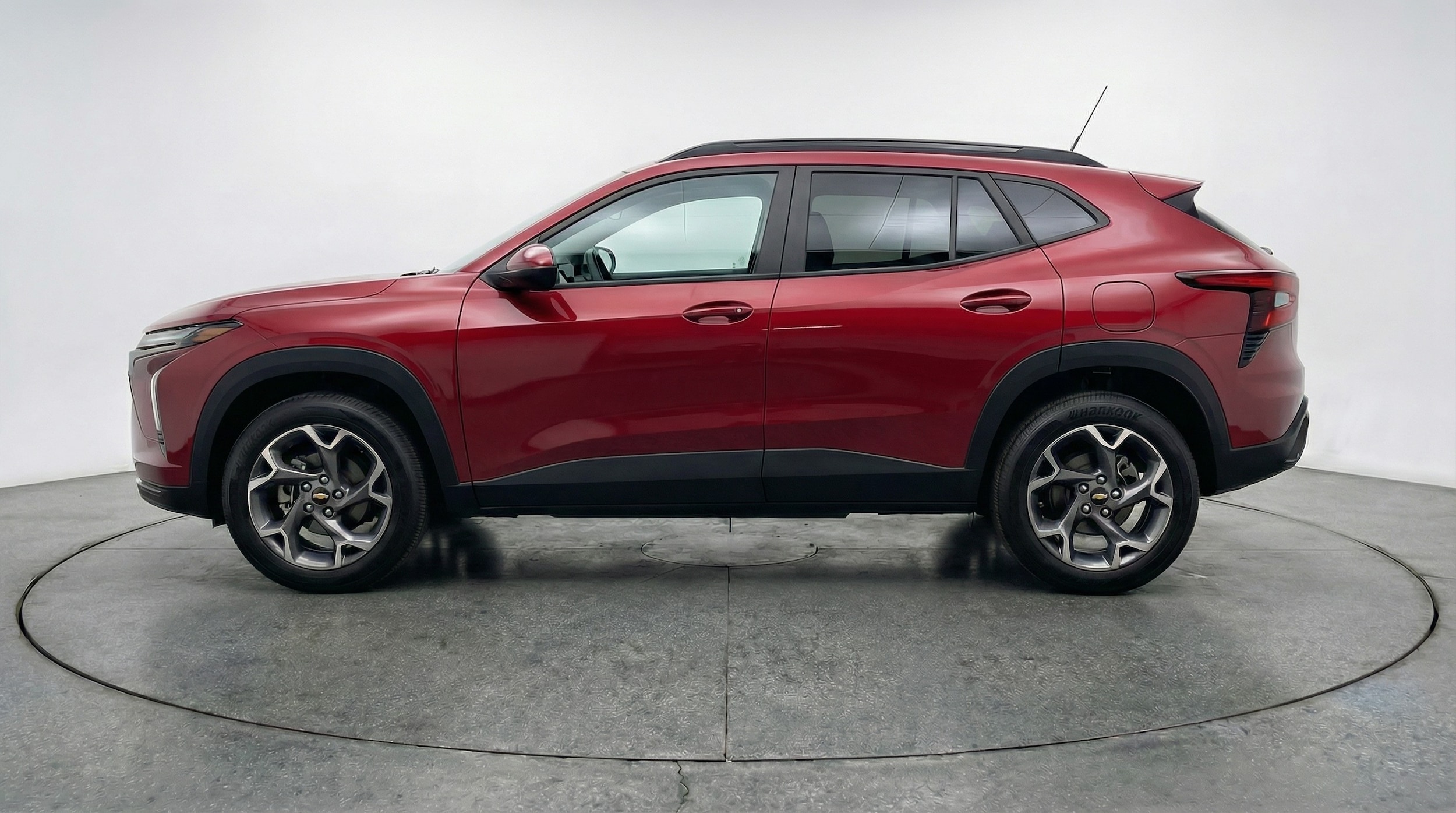 Thumbnail: 2025 Chevrolet Trax - 4