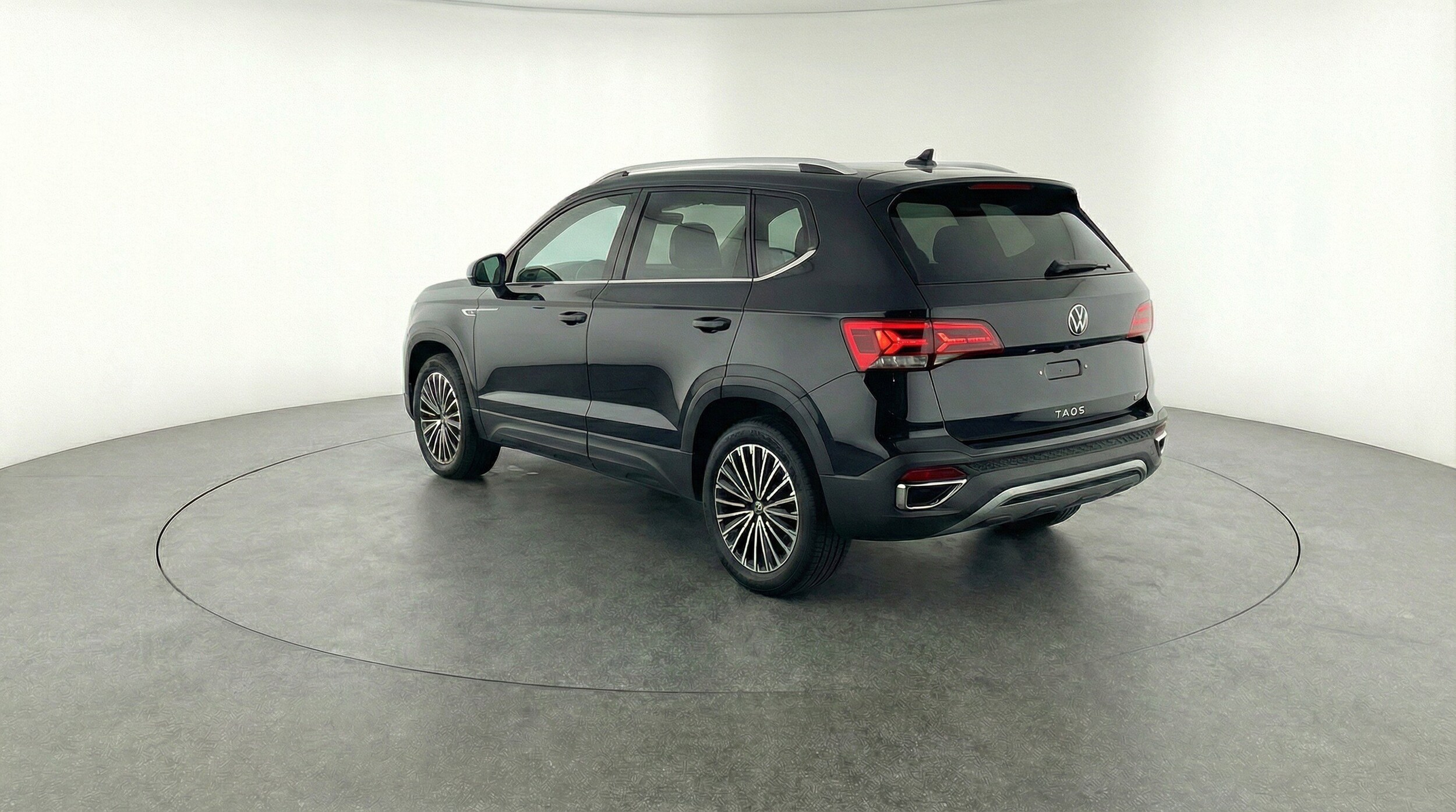 Thumbnail: 2025 Volkswagen Taos - 6