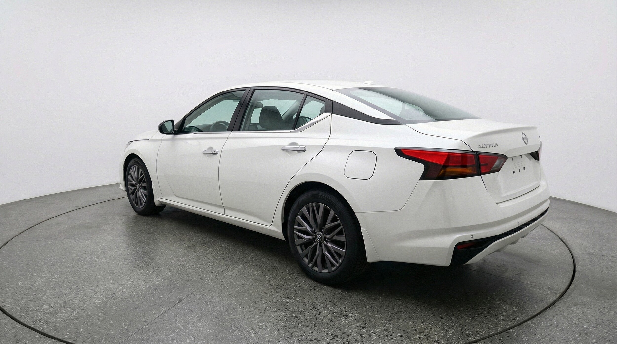Thumbnail: 2025 Nissan Altima - 6