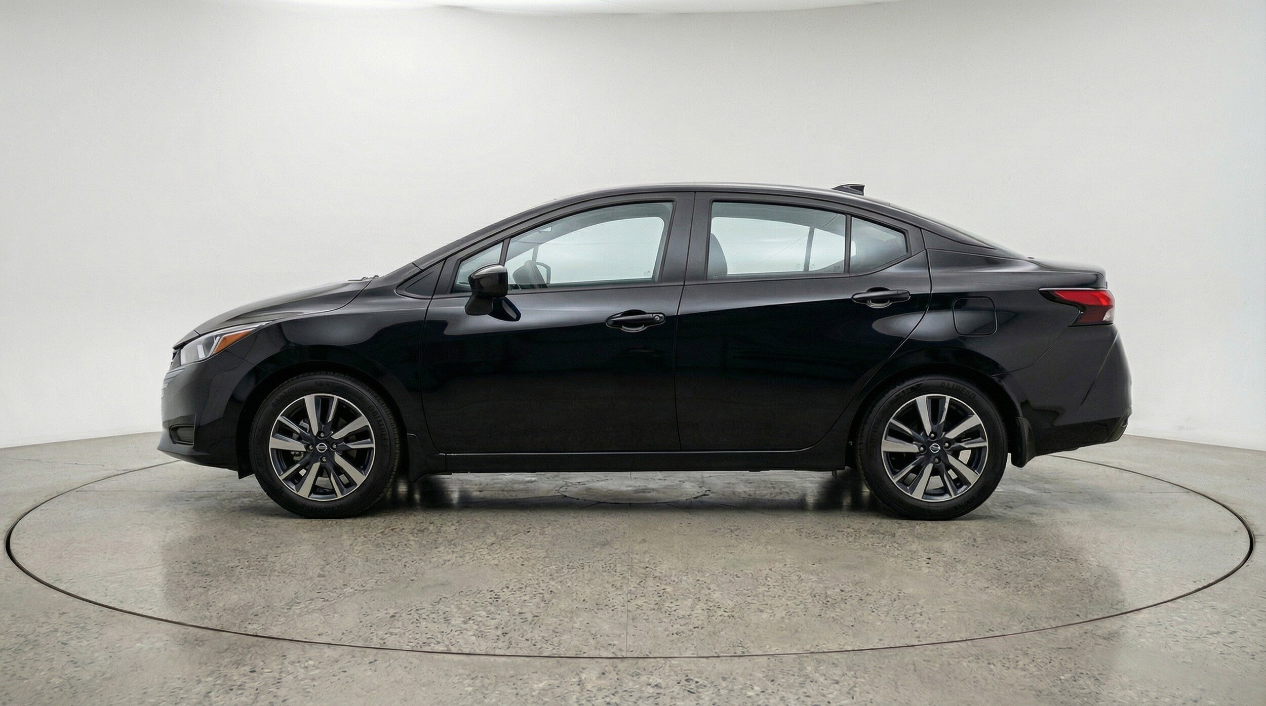 Thumbnail: 2025 Nissan Versa - 5