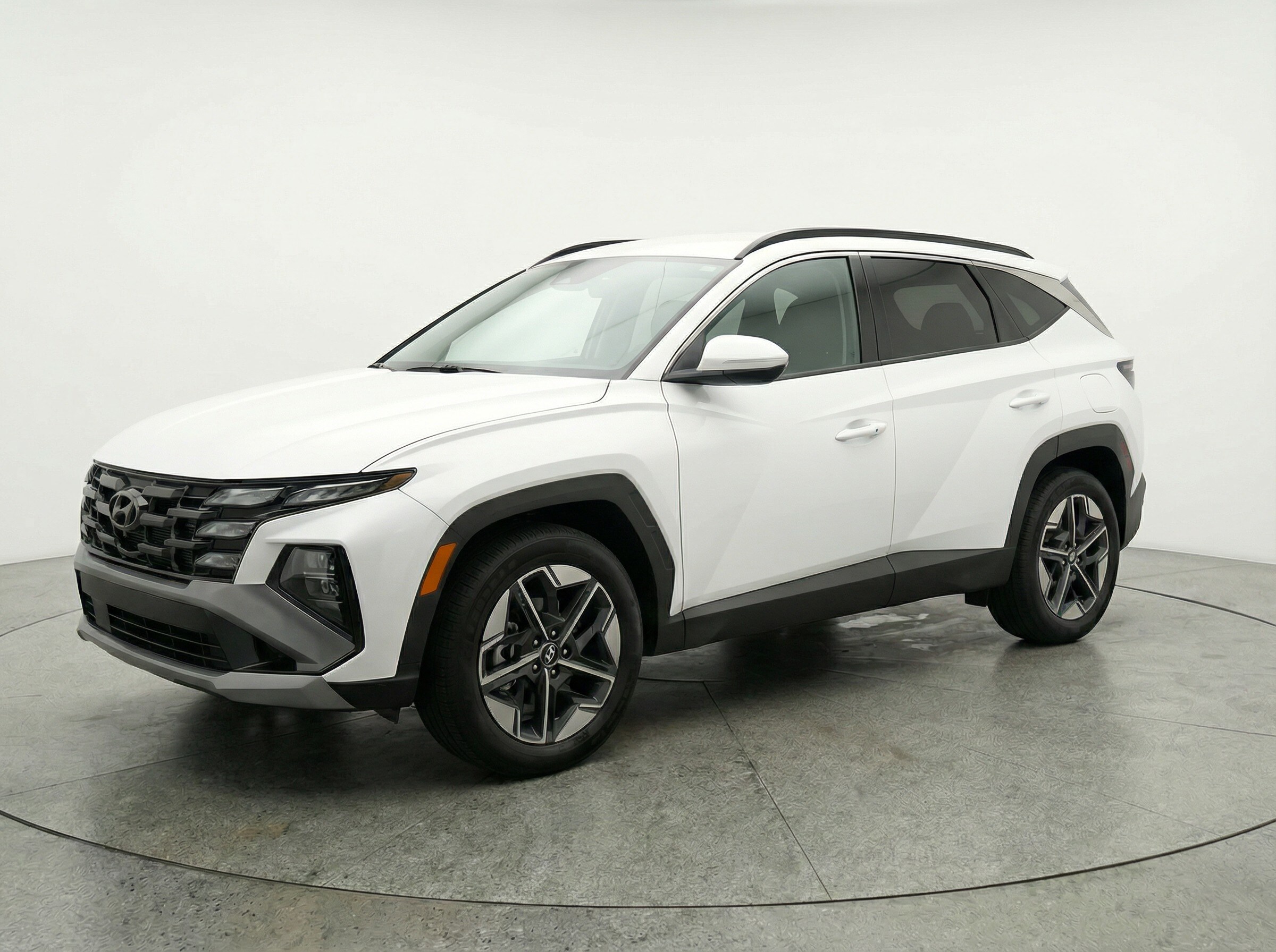 Thumbnail: 2025 Hyundai Tucson - 3