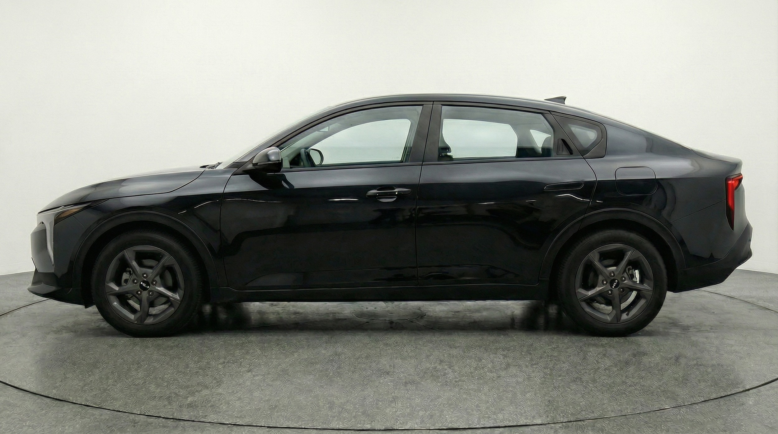 Thumbnail: 2025 Kia K4 - 4