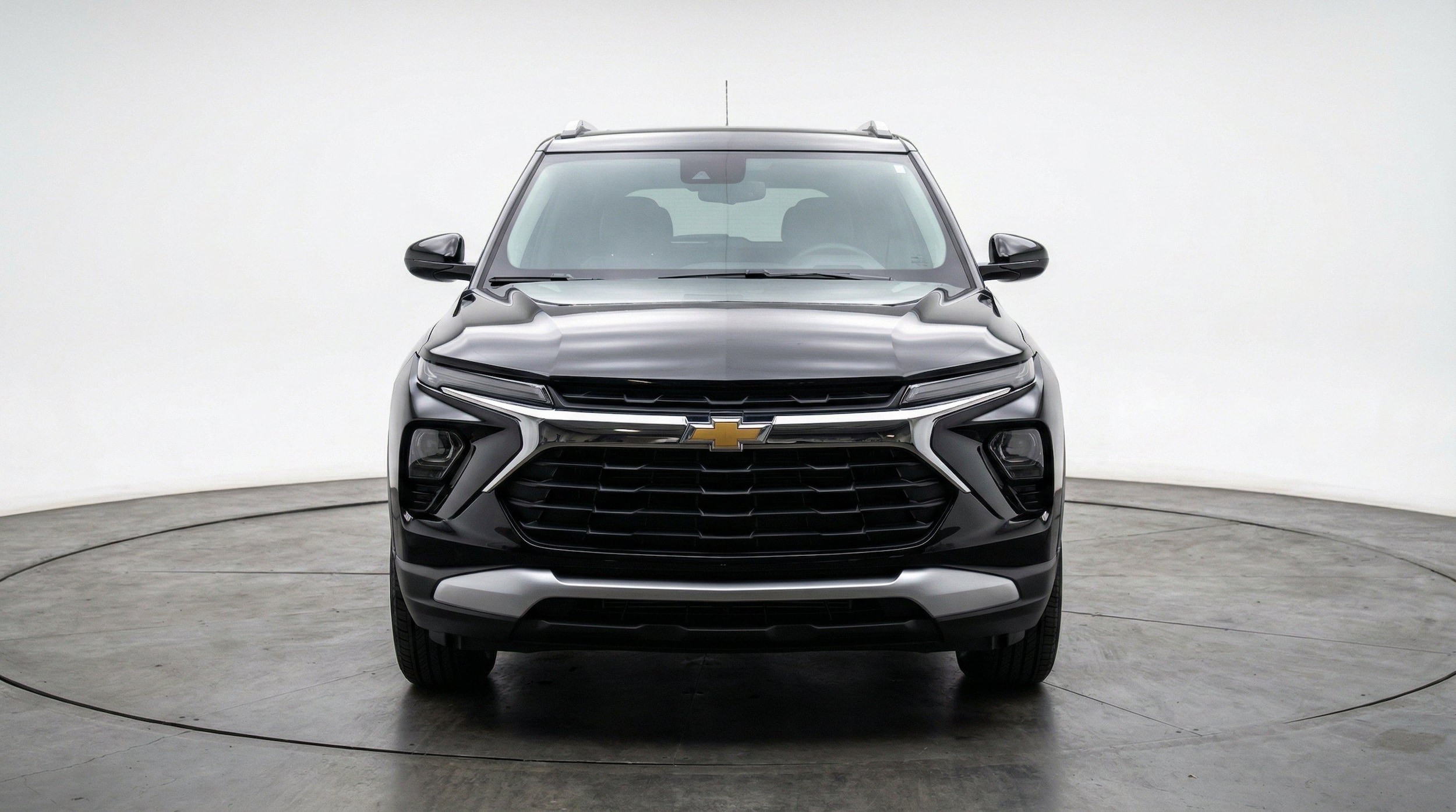 Thumbnail: 2025 Chevrolet TrailBlazer - 2