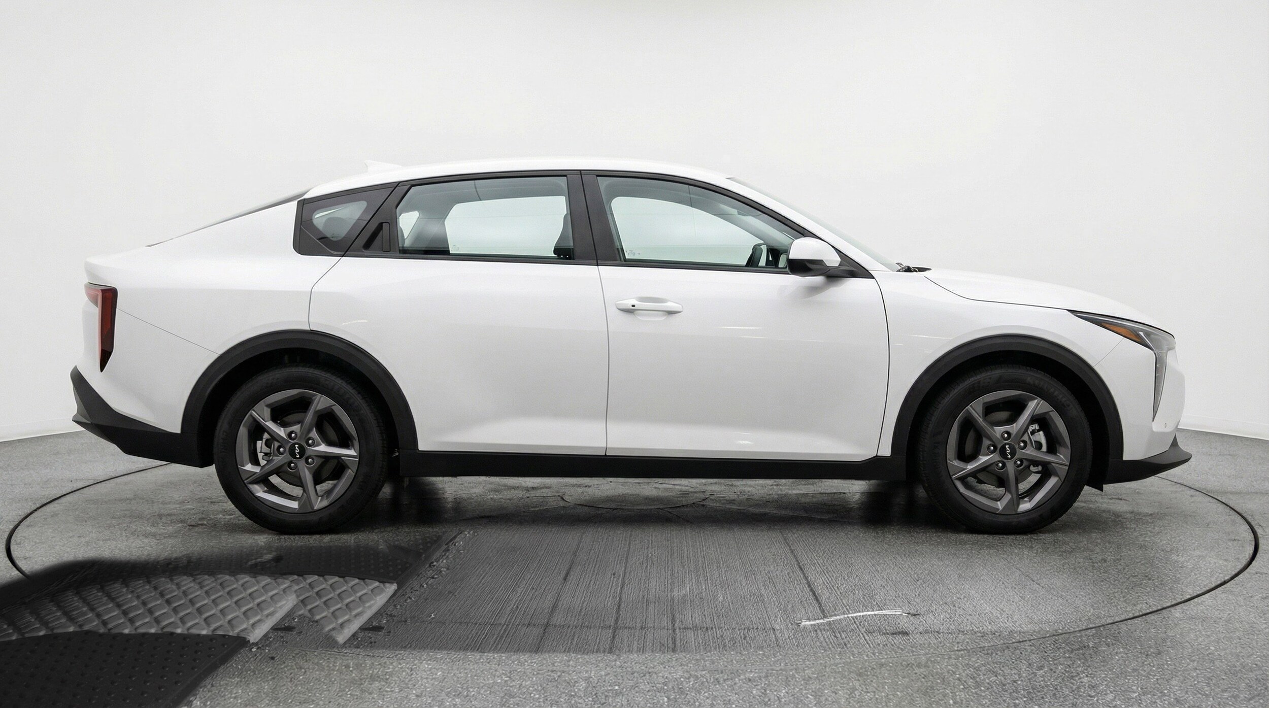 Thumbnail: 2025 Kia K4 - 11