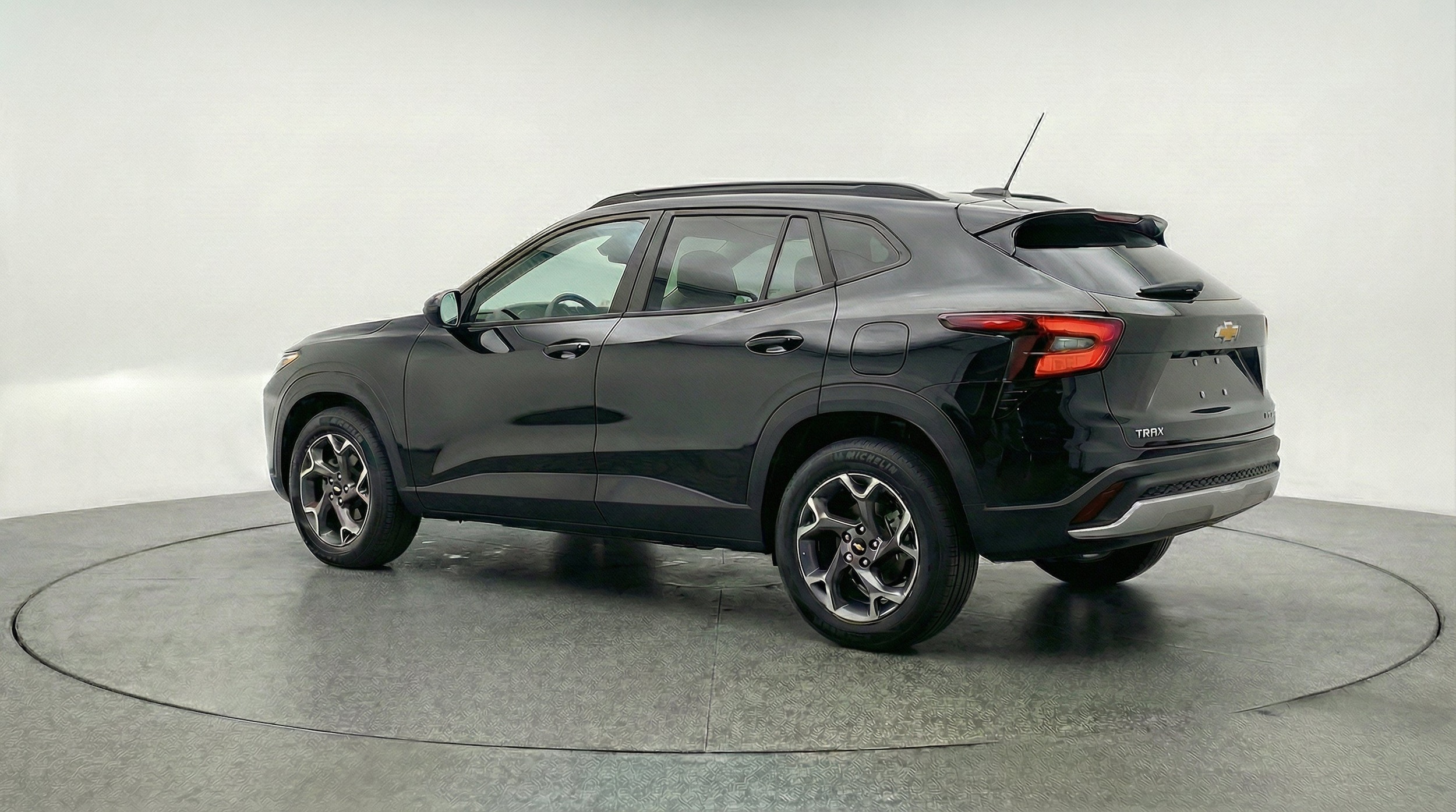 Thumbnail: 2025 Chevrolet Trax - 6