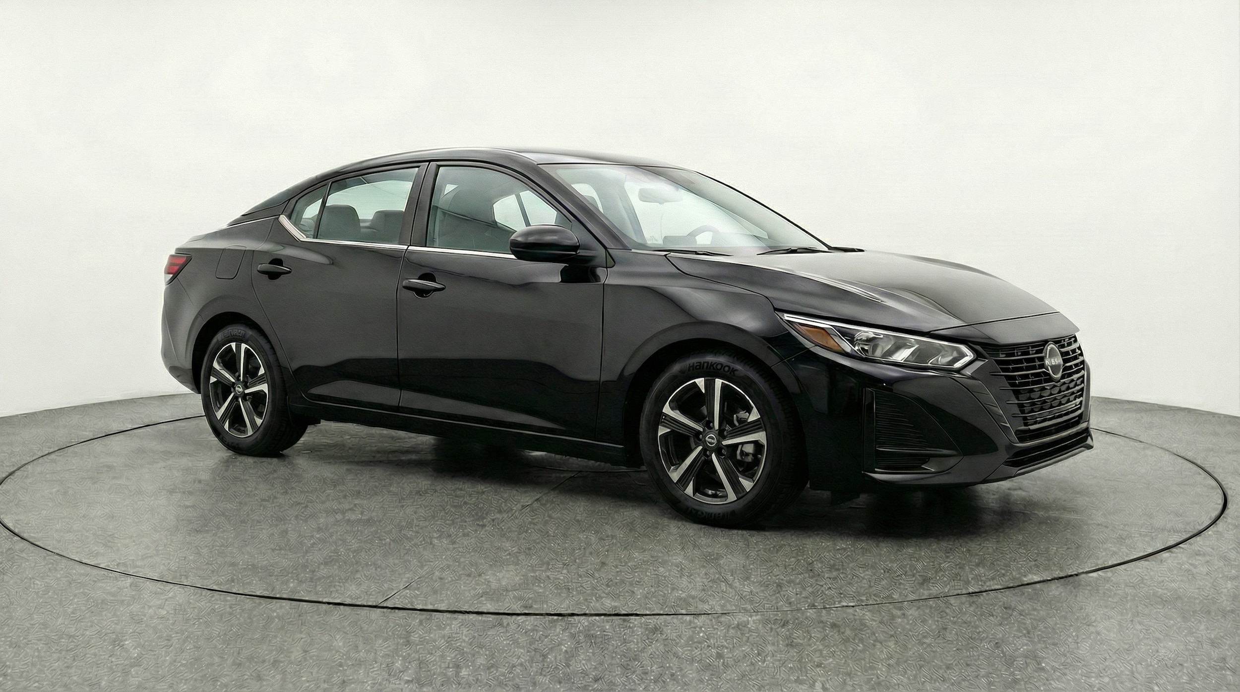 Thumbnail: 2025 Nissan Sentra - 1