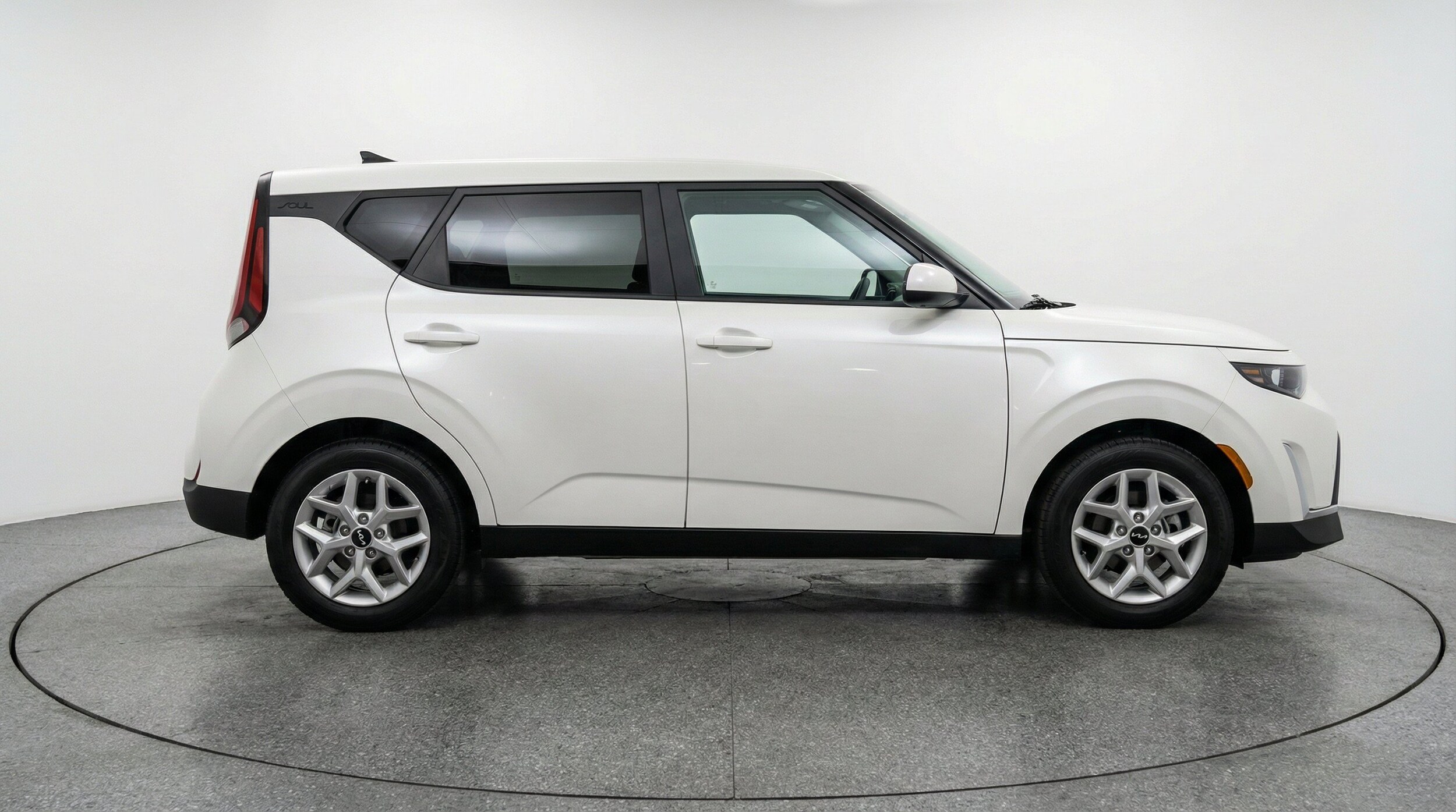 Thumbnail: 2025 Kia Soul - 11
