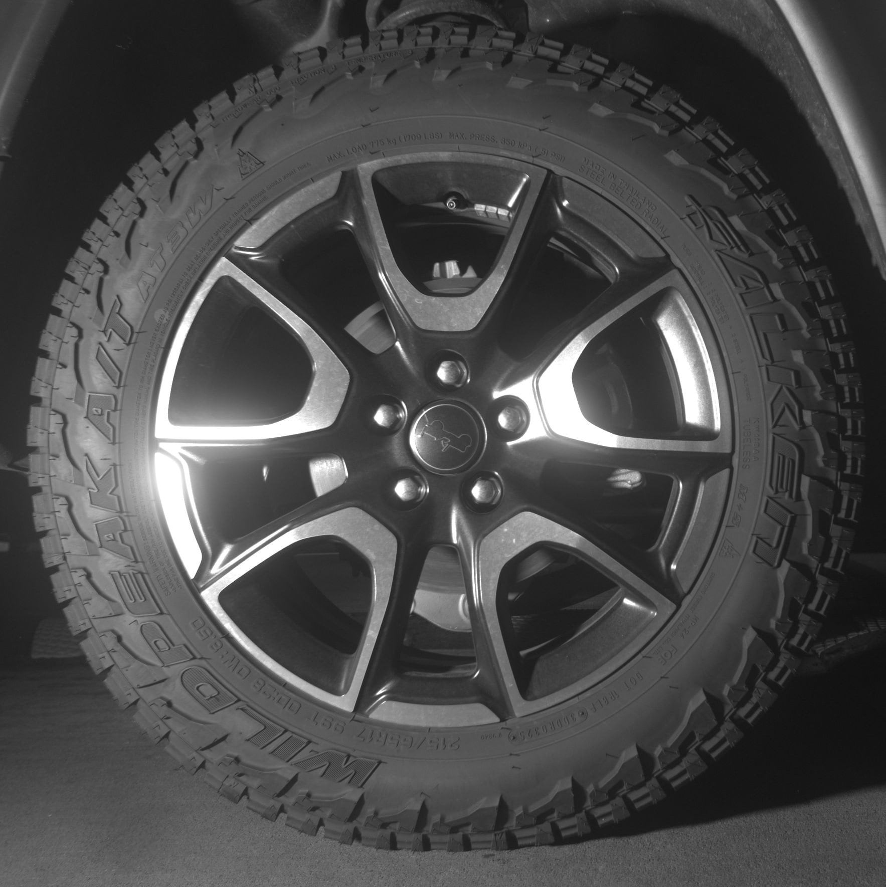 Thumbnail: 2025 Jeep Compass - 15