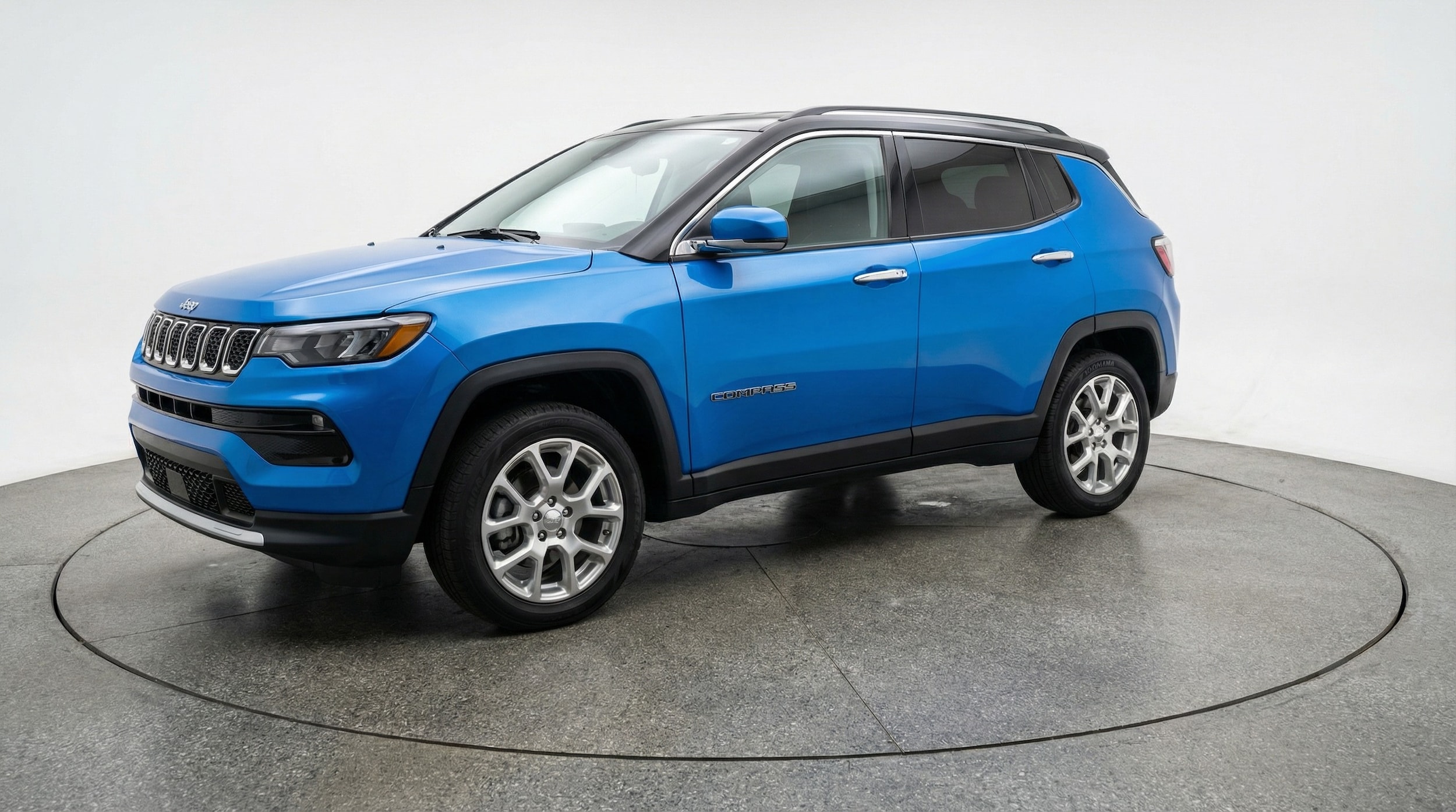 Thumbnail: 2025 Jeep Compass - 3