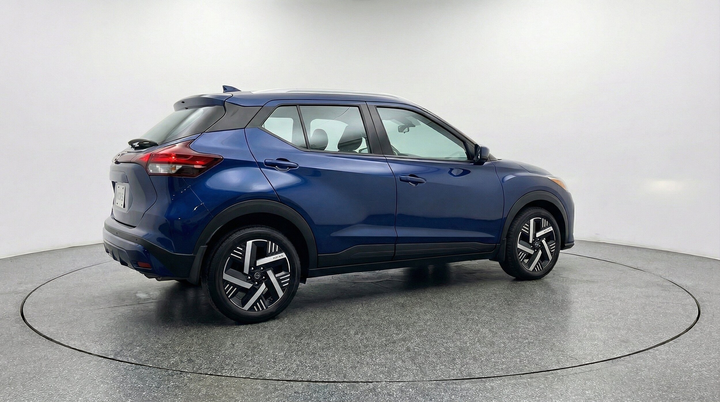 Thumbnail: 2026 Nissan Kicks - 9