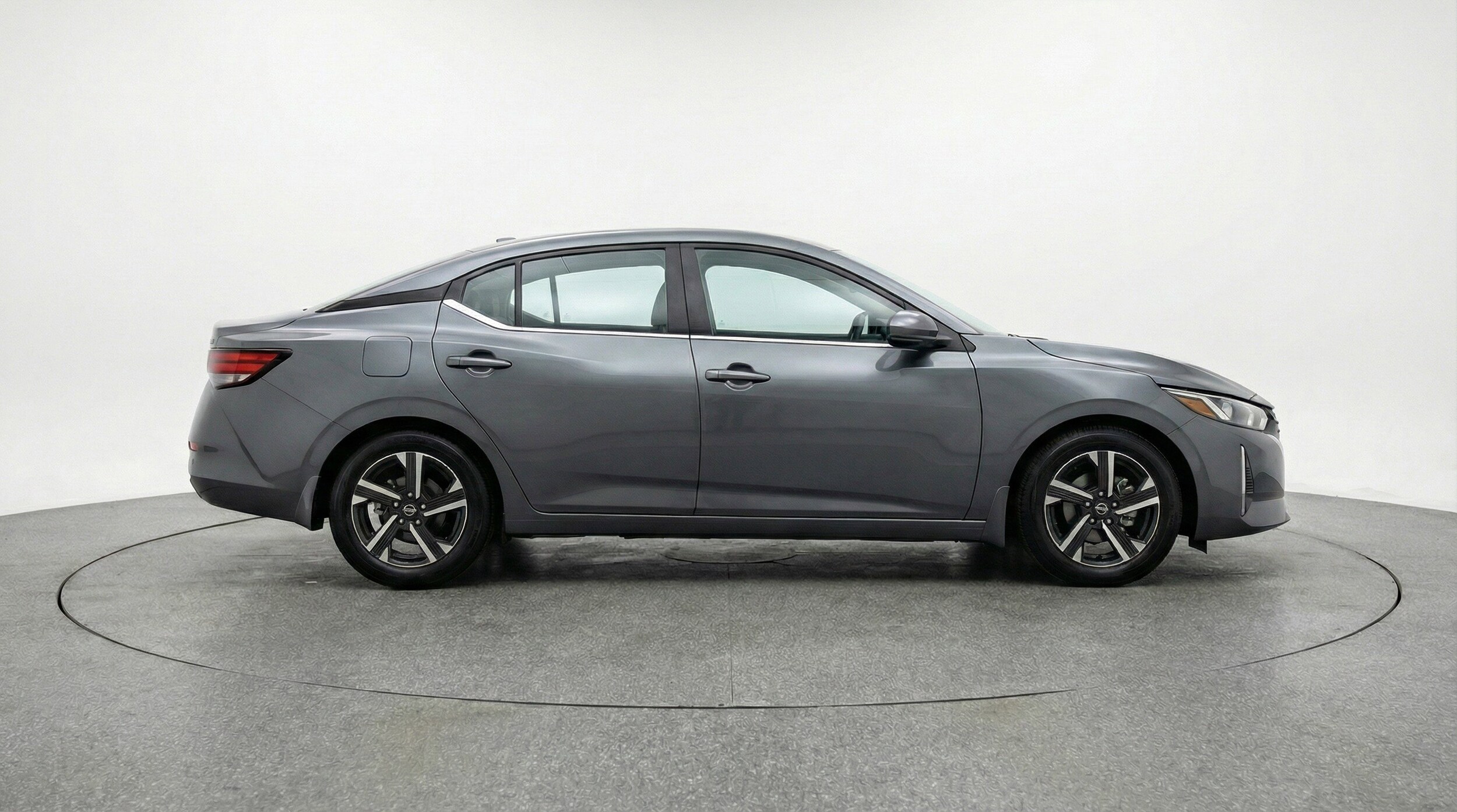 Thumbnail: 2025 Nissan Sentra - 11