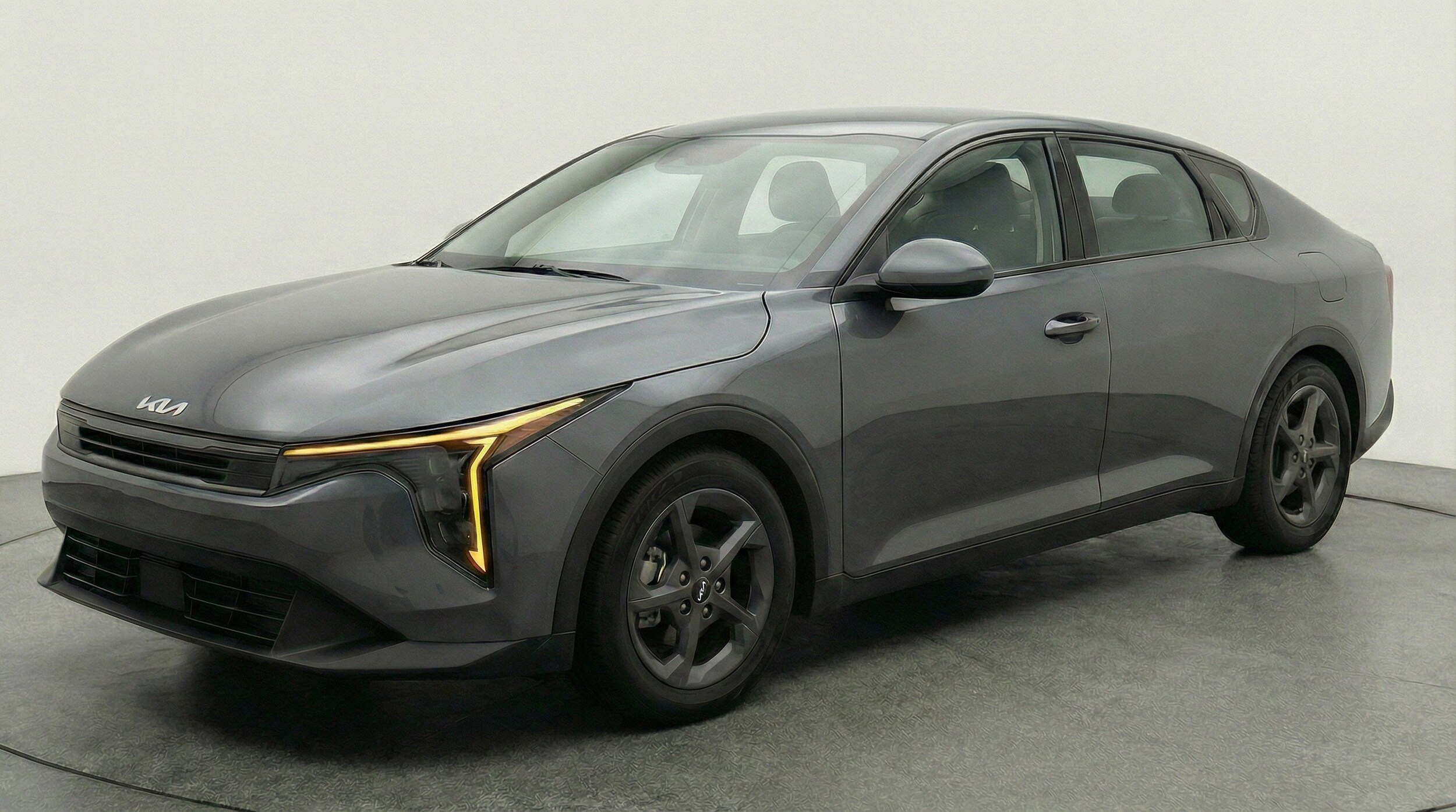 Thumbnail: 2025 Kia K4 - 3