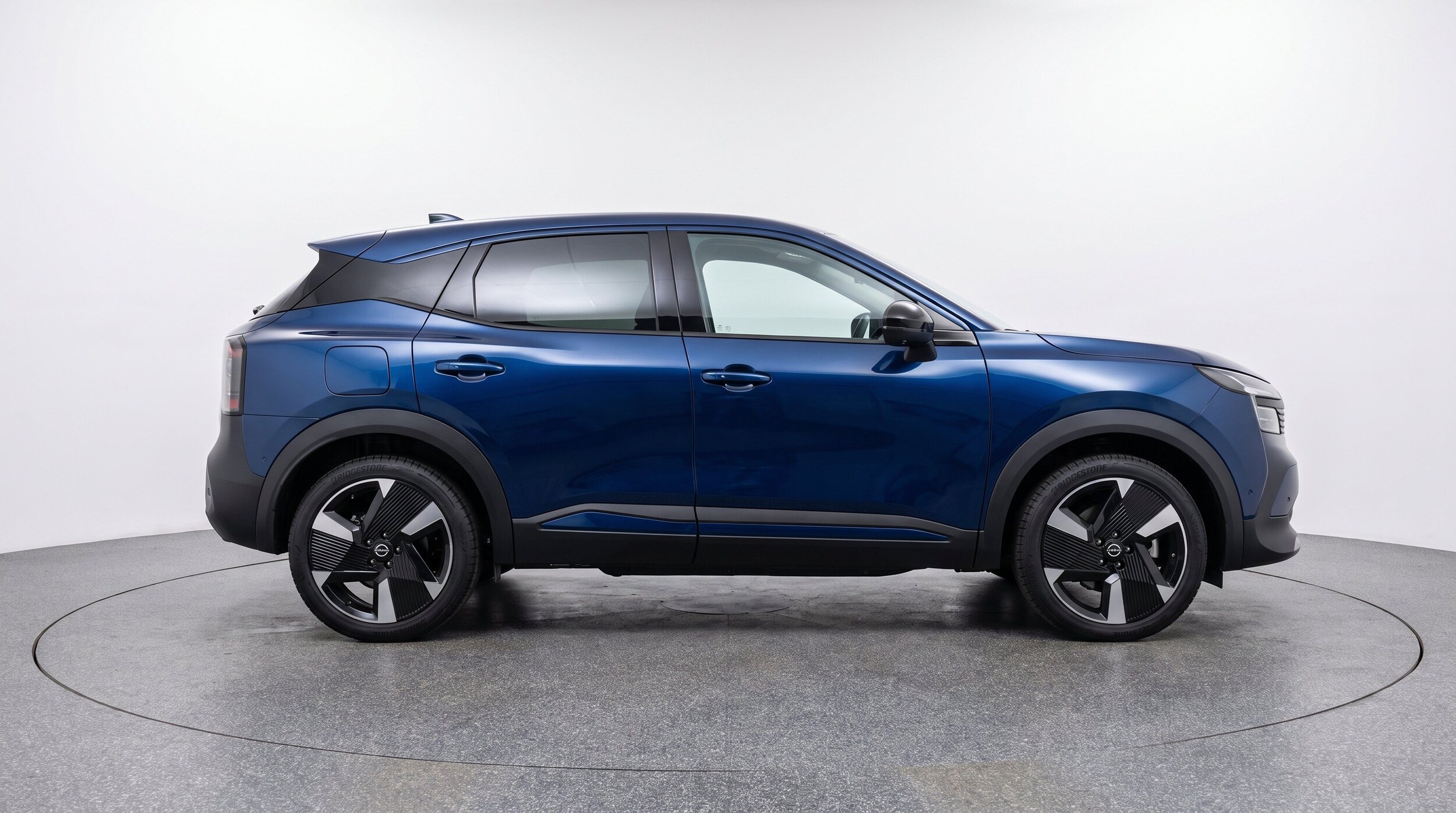 Thumbnail: 2026 Nissan Kicks - 11
