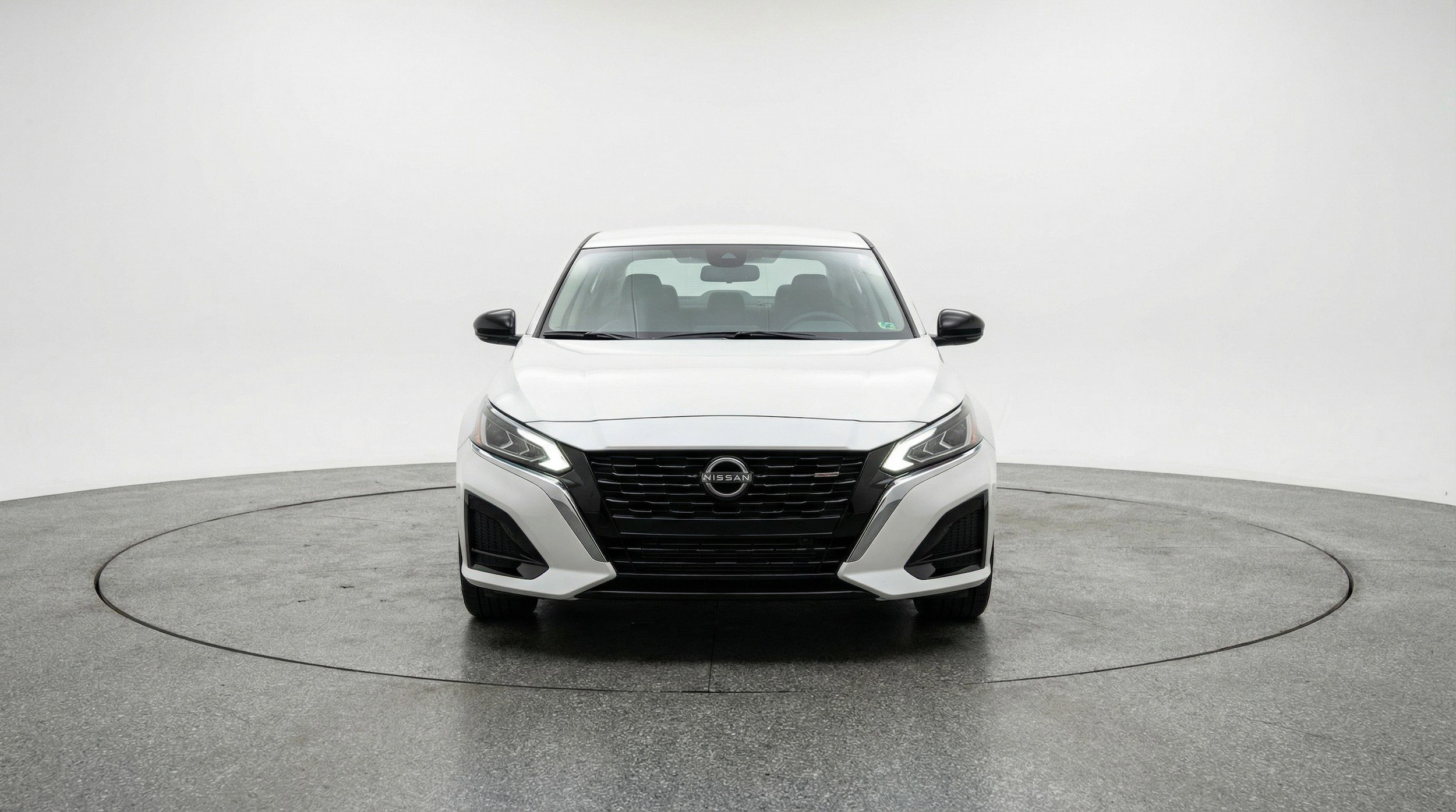 Thumbnail: 2025 Nissan Altima - 2