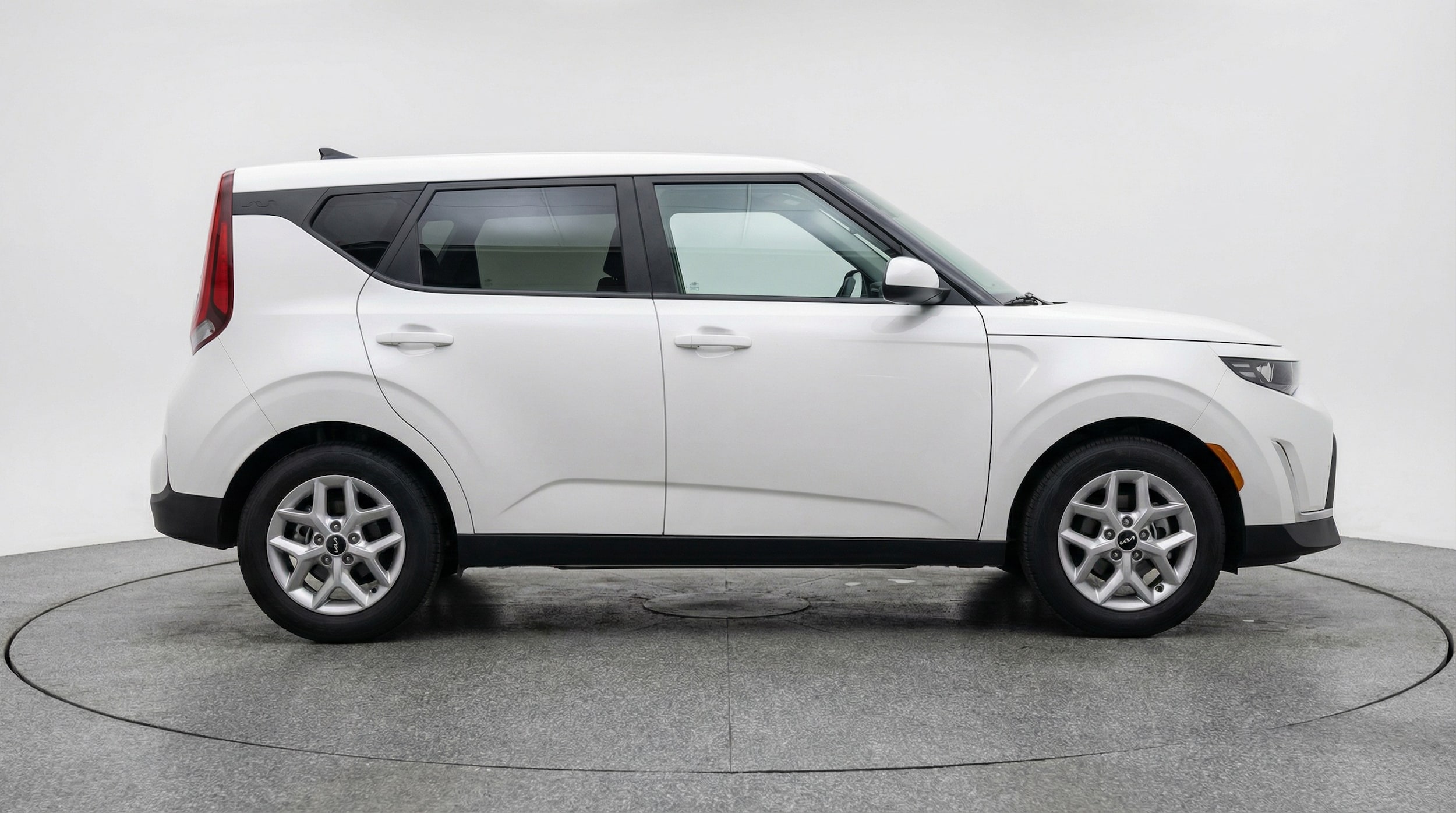 Thumbnail: 2025 Kia Soul - 8