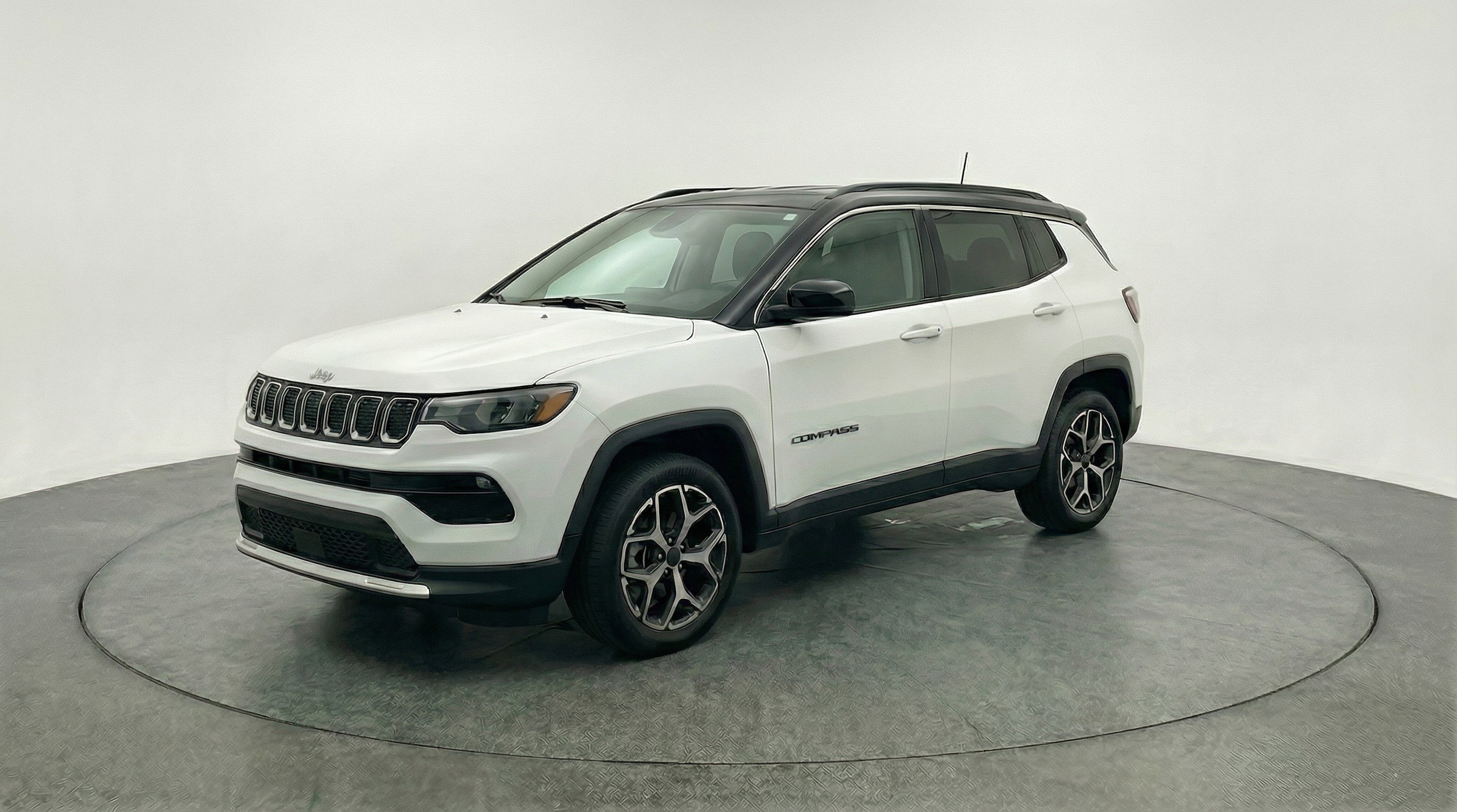 Thumbnail: 2025 Jeep Compass - 3
