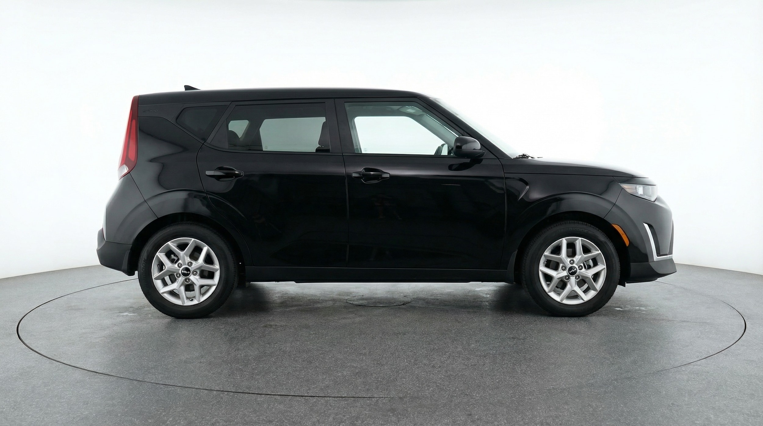 Thumbnail: 2025 Kia Soul - 8