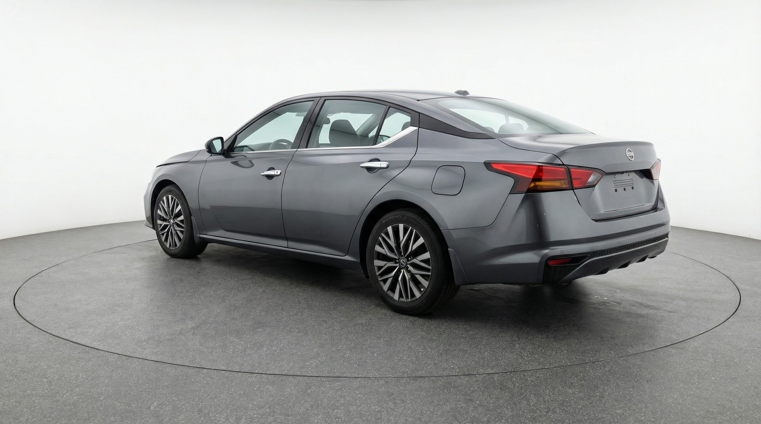 Thumbnail: 2025 Nissan Altima - 5