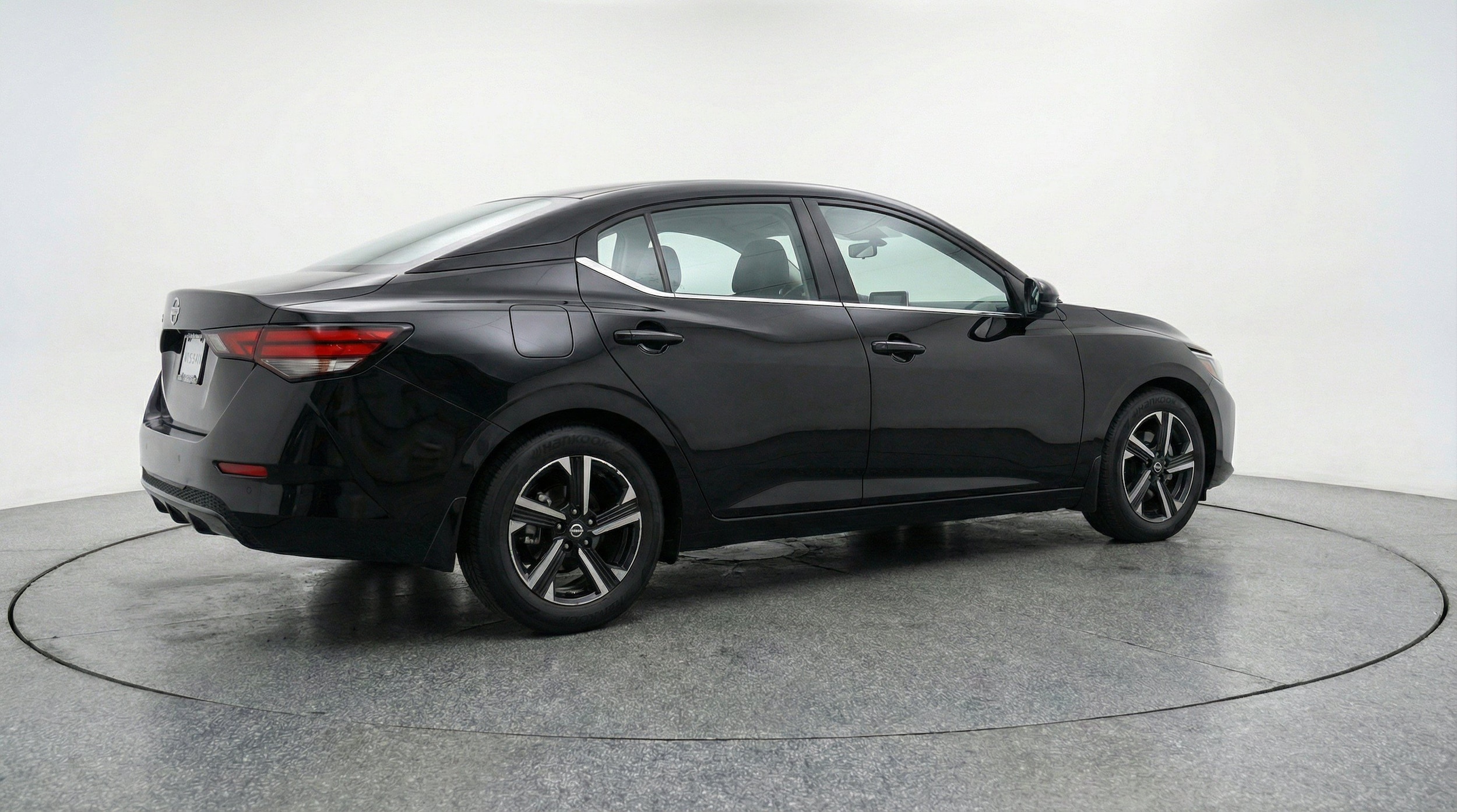 Thumbnail: 2025 Nissan Sentra - 9