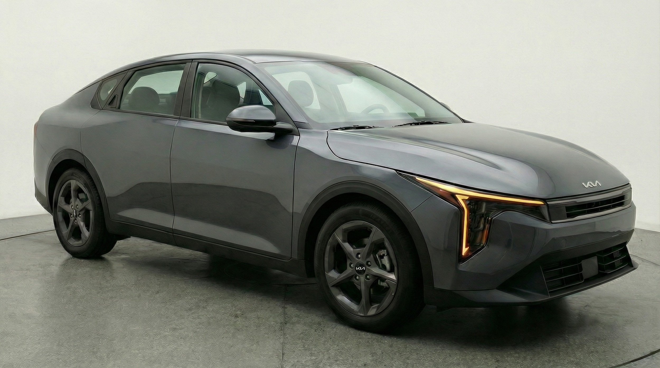 Thumbnail: 2025 Kia K4 - 1