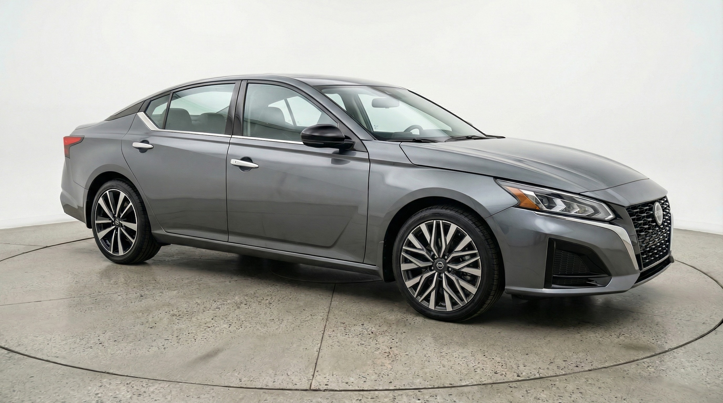 Thumbnail: 2025 Nissan Altima - 1