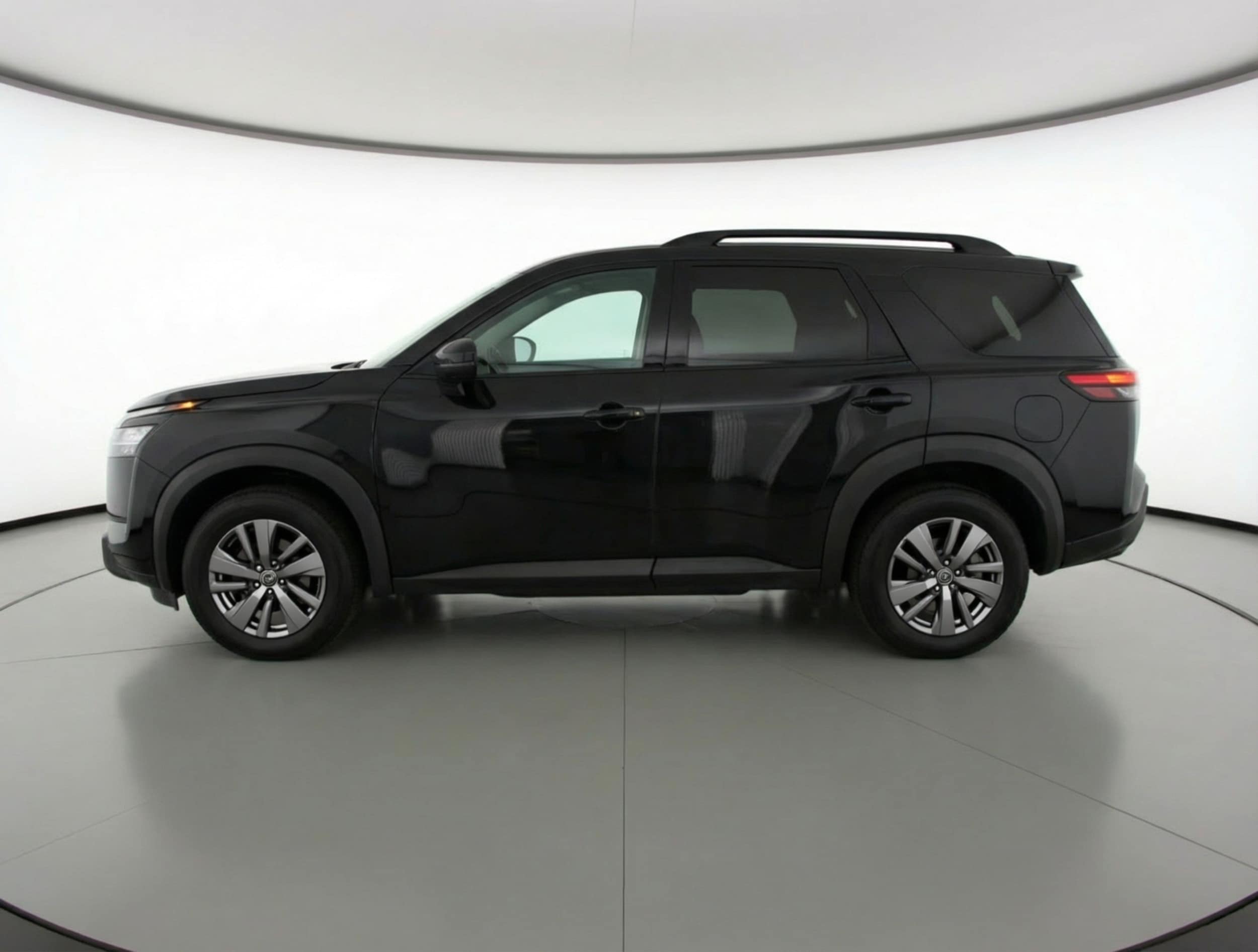 Thumbnail: 2025 Nissan Pathfinder - 4