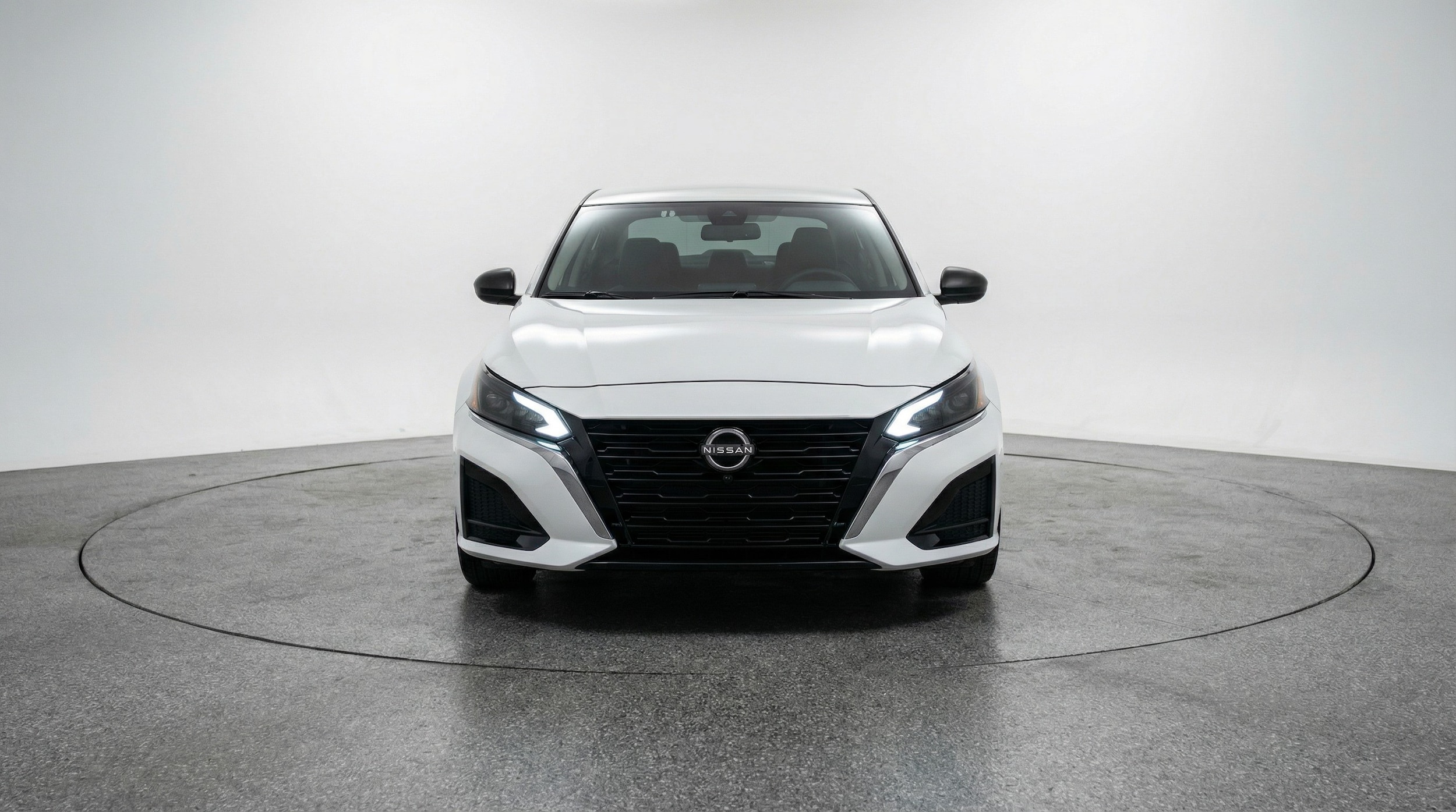 Thumbnail: 2025 Nissan Altima - 2