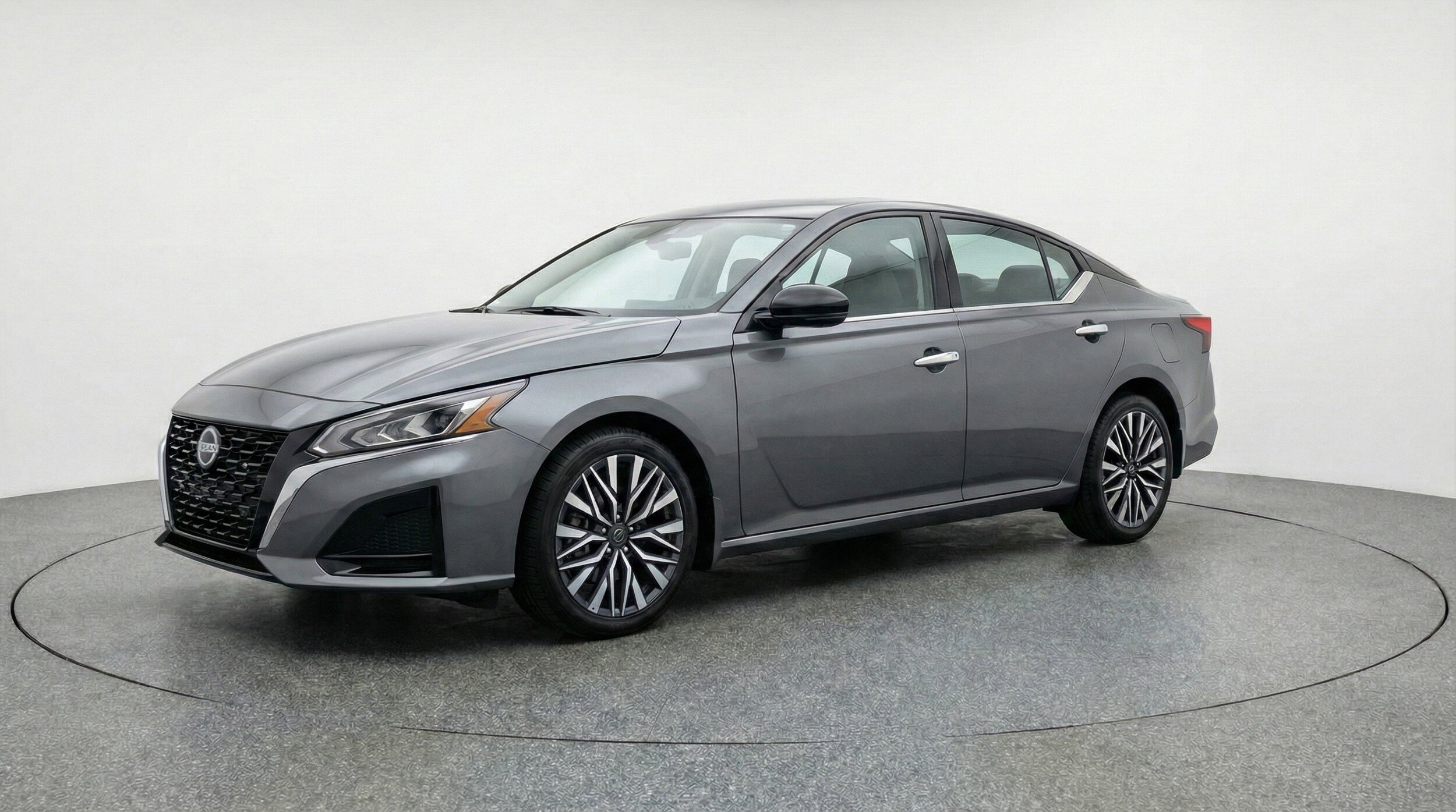 Thumbnail: 2025 Nissan Altima - 3