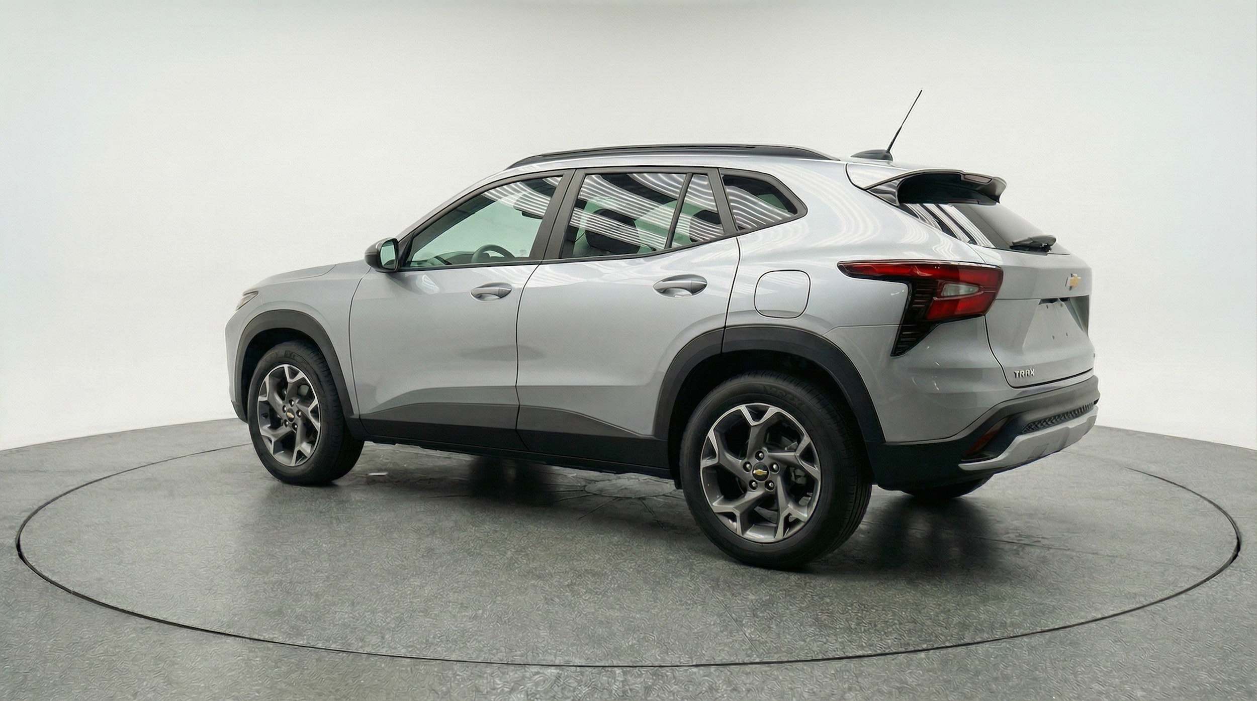 Thumbnail: 2025 Chevrolet Trax - 6