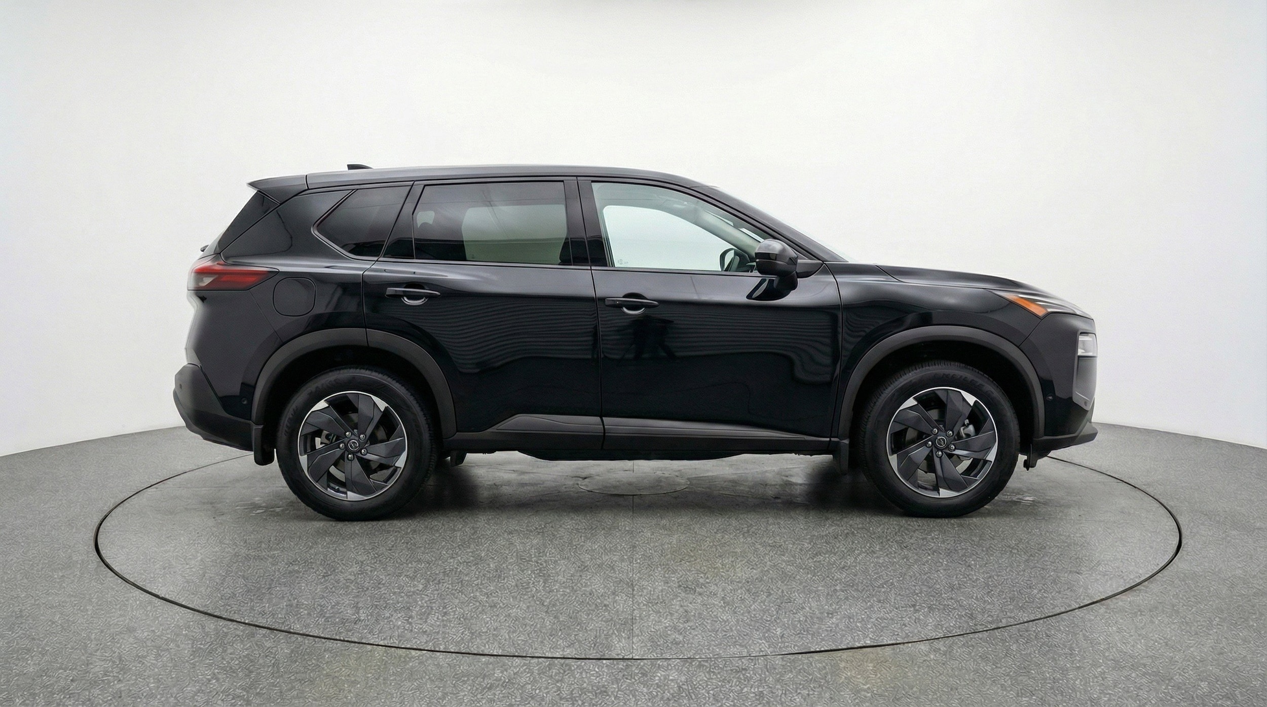 Thumbnail: 2025 Nissan Rogue - 11