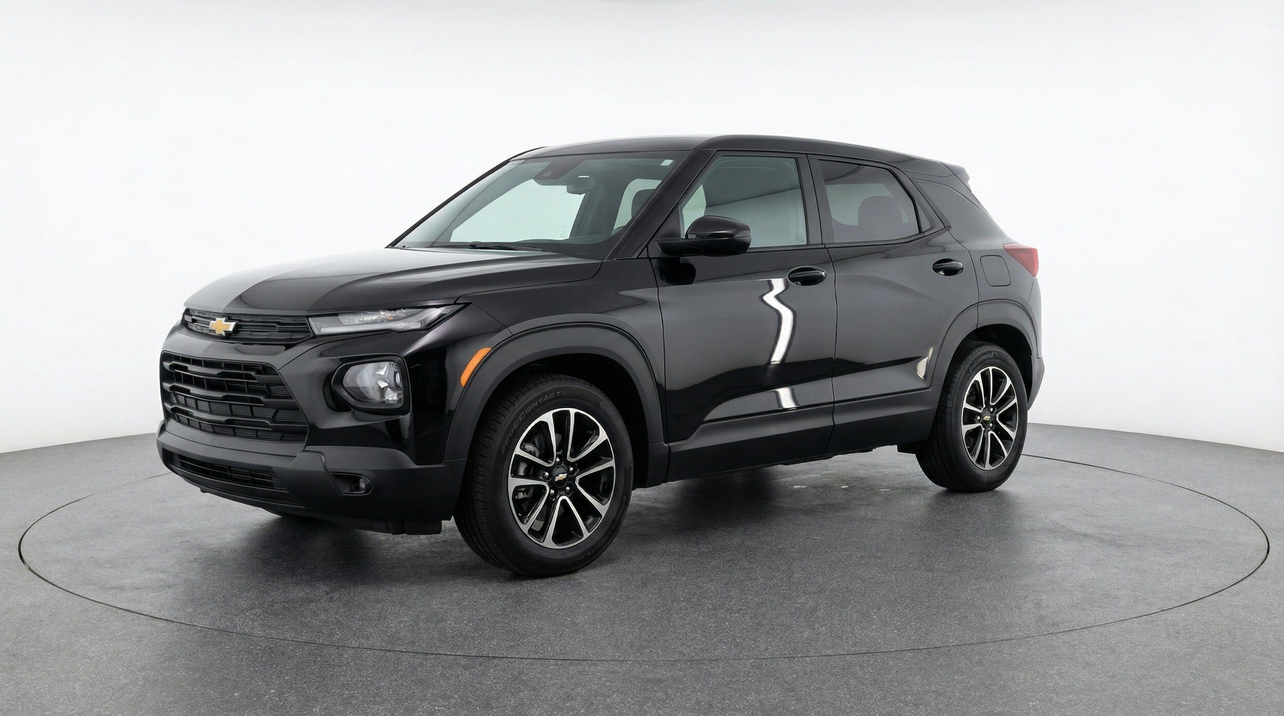 Thumbnail: 2025 Chevrolet TrailBlazer - 3