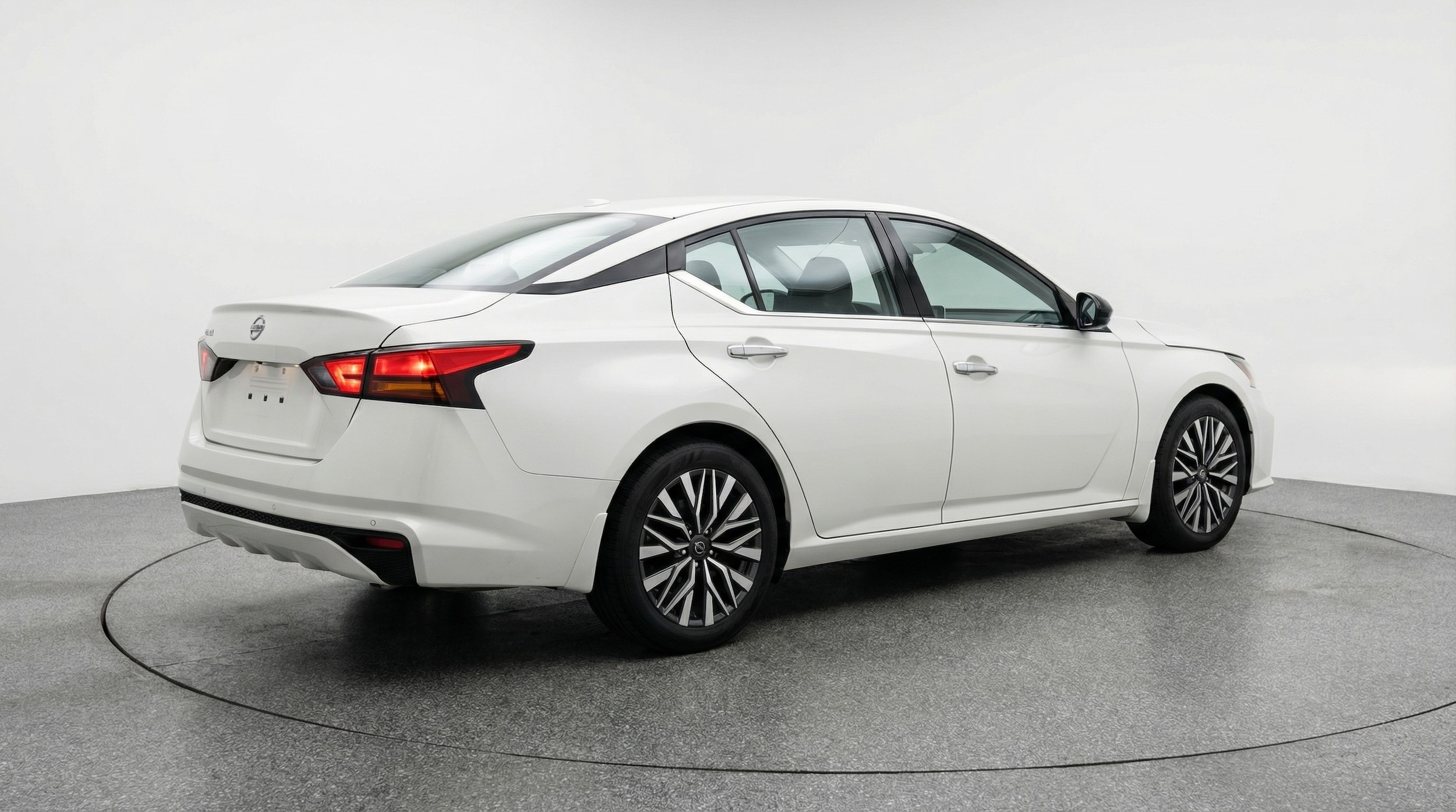 Thumbnail: 2025 Nissan Altima - 7