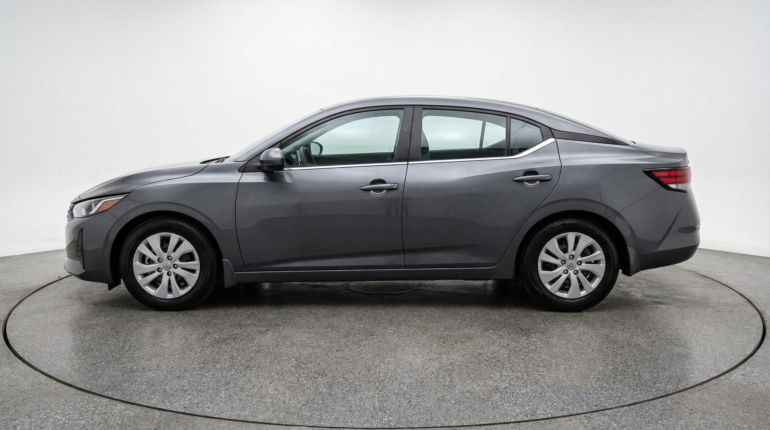 Thumbnail: 2025 Nissan Sentra - 5