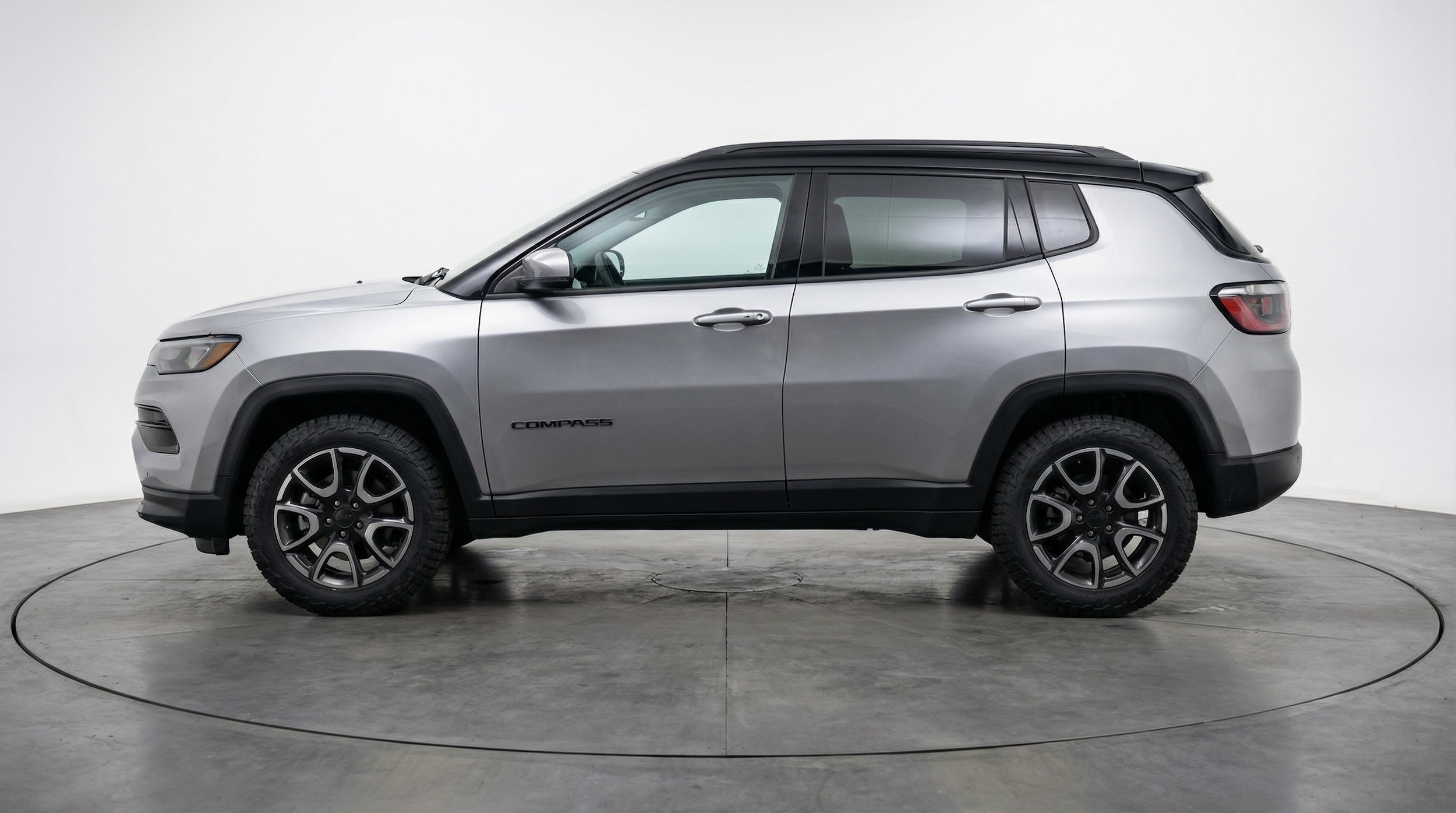 Thumbnail: 2025 Jeep Compass - 4