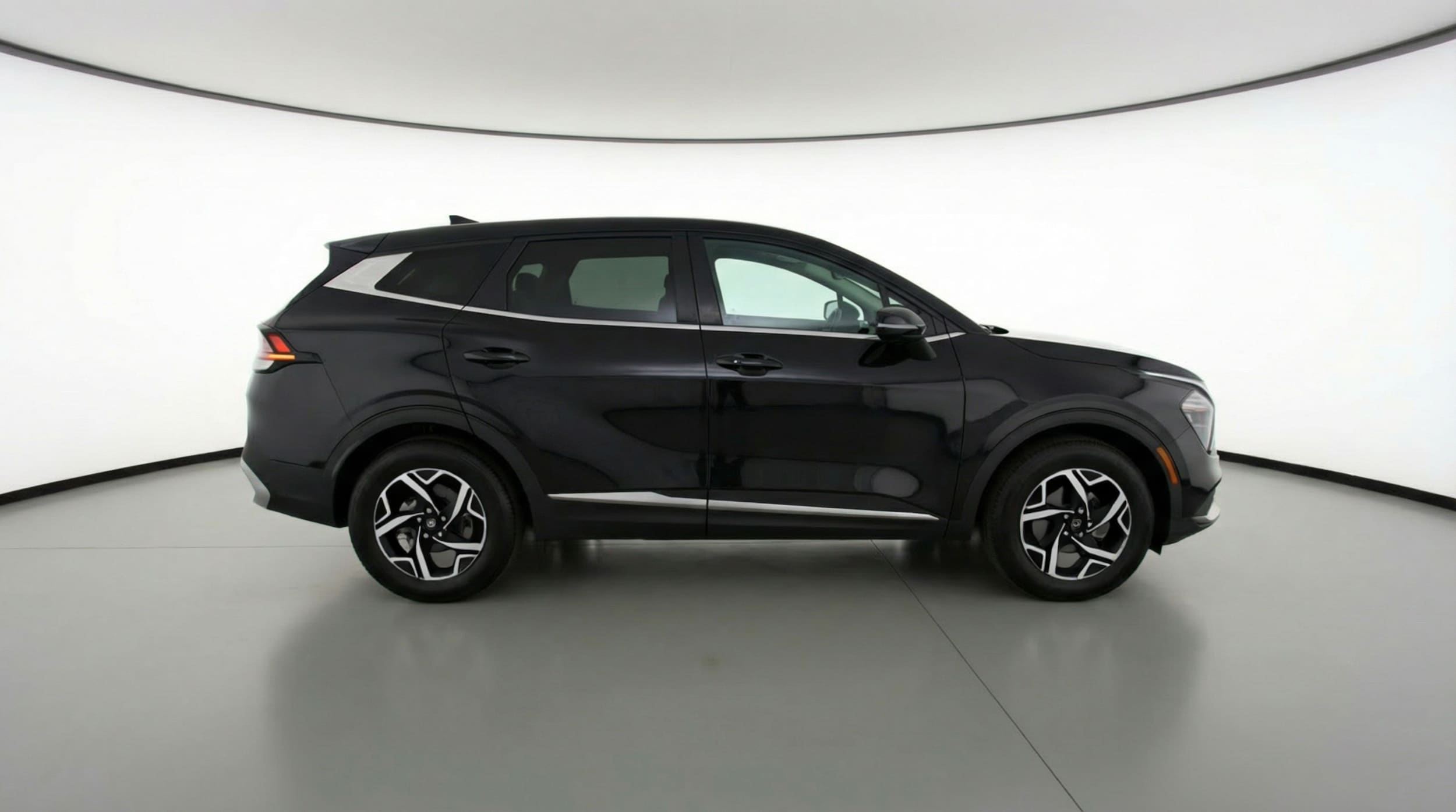 Thumbnail: 2025 Kia Sportage - 8